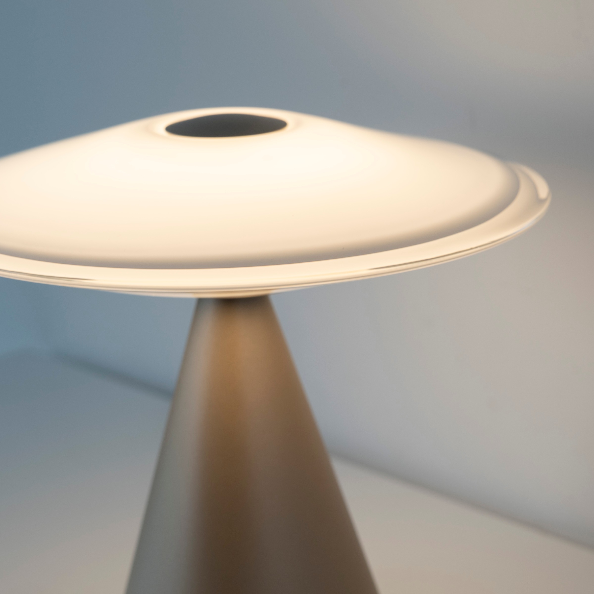 Paul Neuhaus LED Tischleuchte »ELIPSA« LED-Board 1 Stk. Warmweiß Touchdimmer, Memoryfunktion, Opalglas