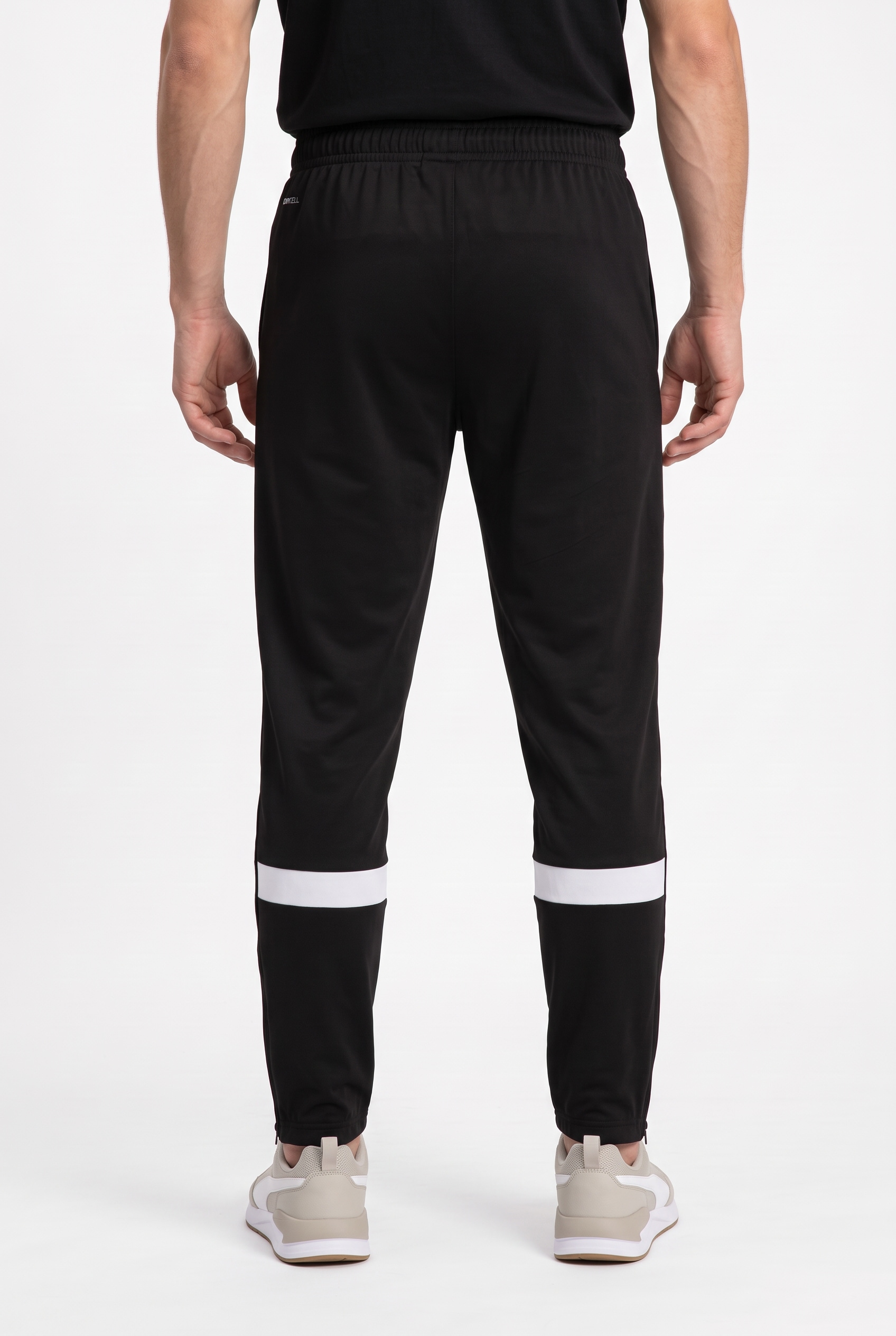 PUMA Trainingshose »INDIVIDUALRISE PANT«  atmungsaktives Material, mit DryCELL Technologie, Slim Fit