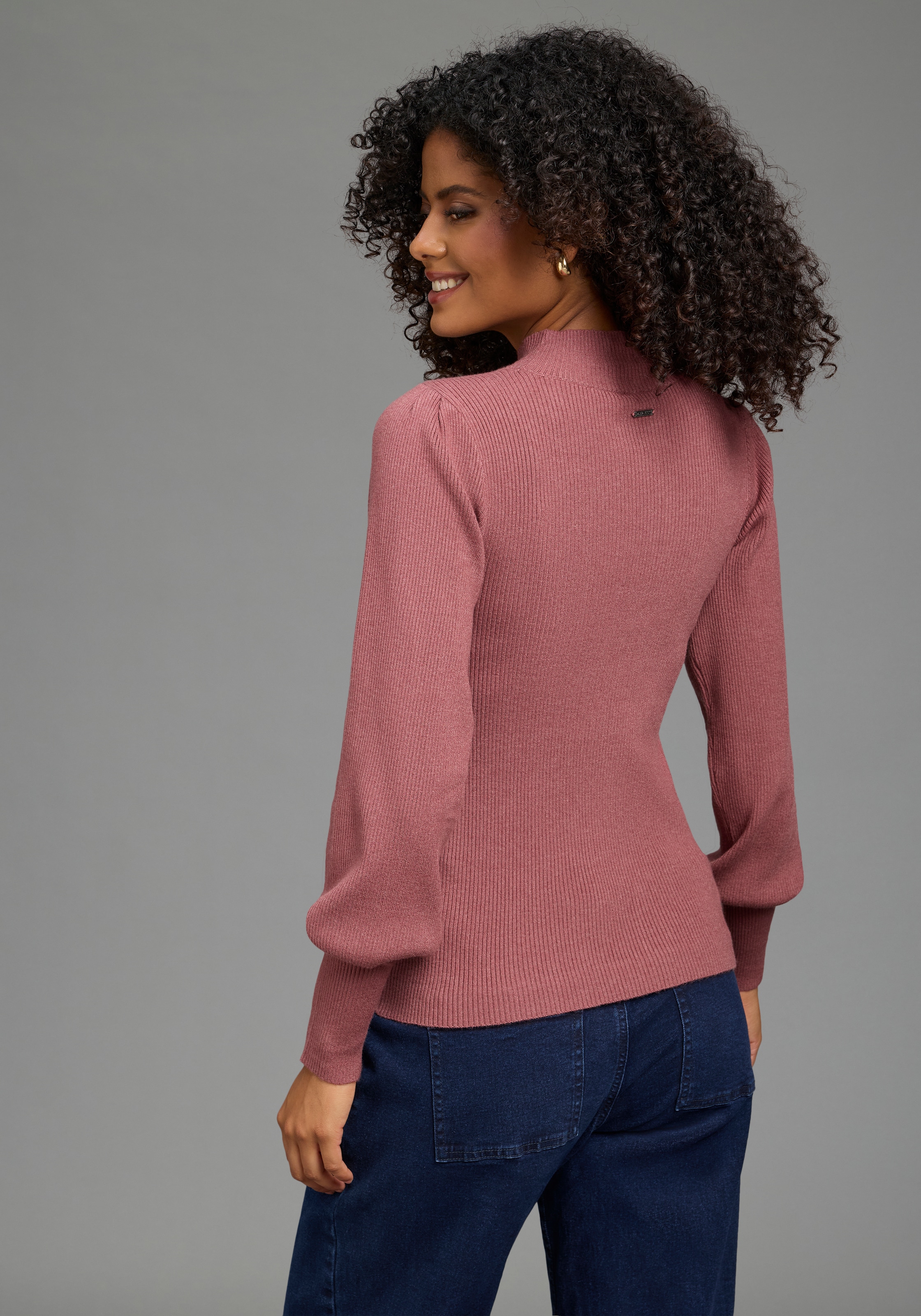 Laura Scott Strickpullover »mit Stehkragen, figurbetonter Passform« aus weicher Viskosemischung