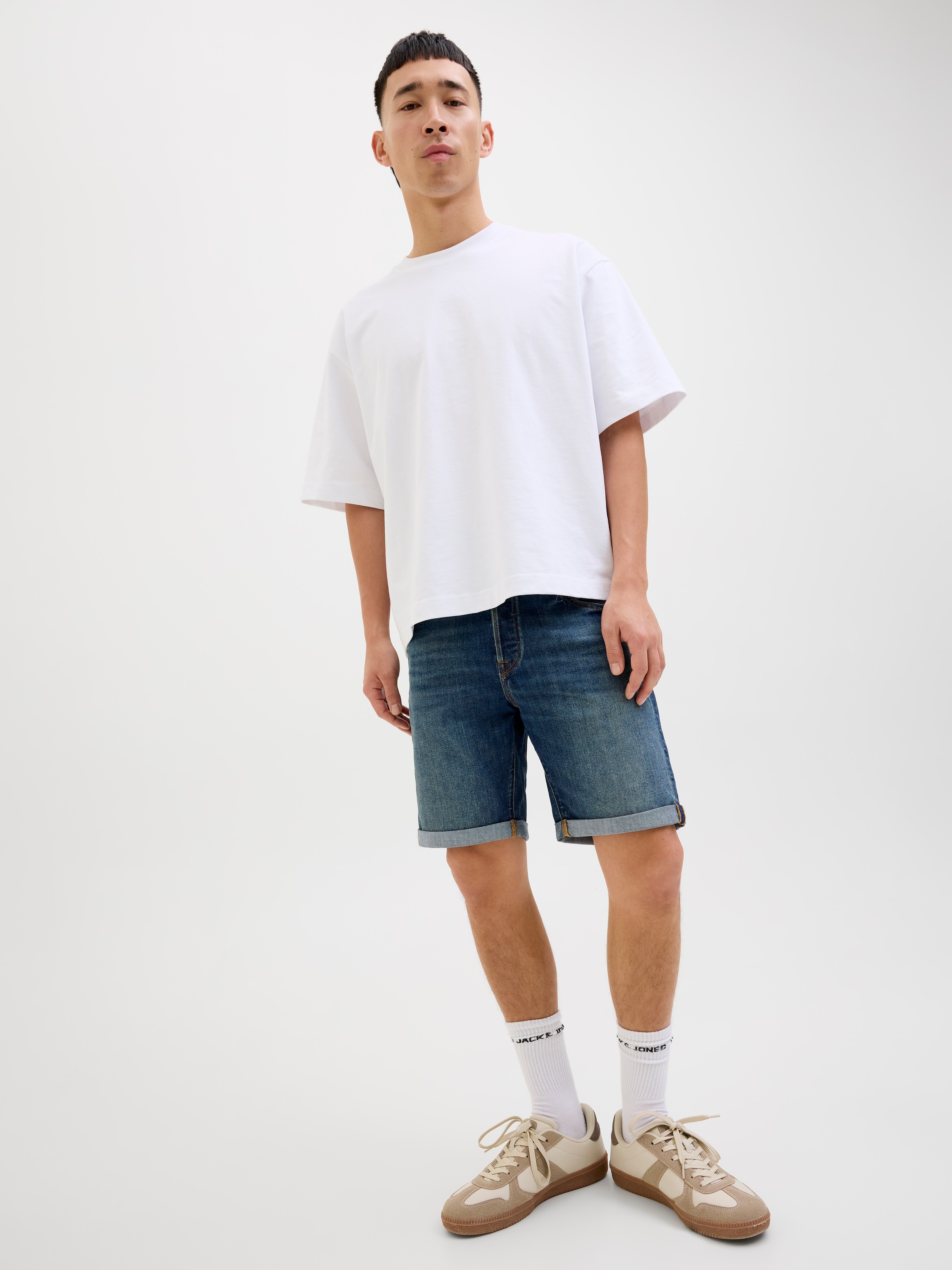 Jack & Jones Shorts »JJIRICK JJFOX SHORTS CB 310 SN«, im Four-Pocket Style