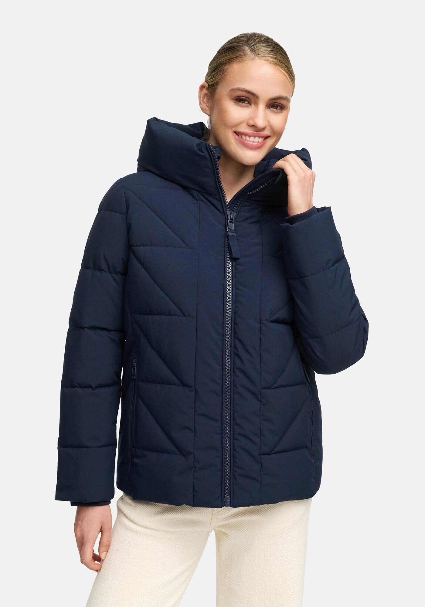 Marikoo Winterjacke "Kuschelnasee" mit extra hohem Kragen und warmem Fleecefutter