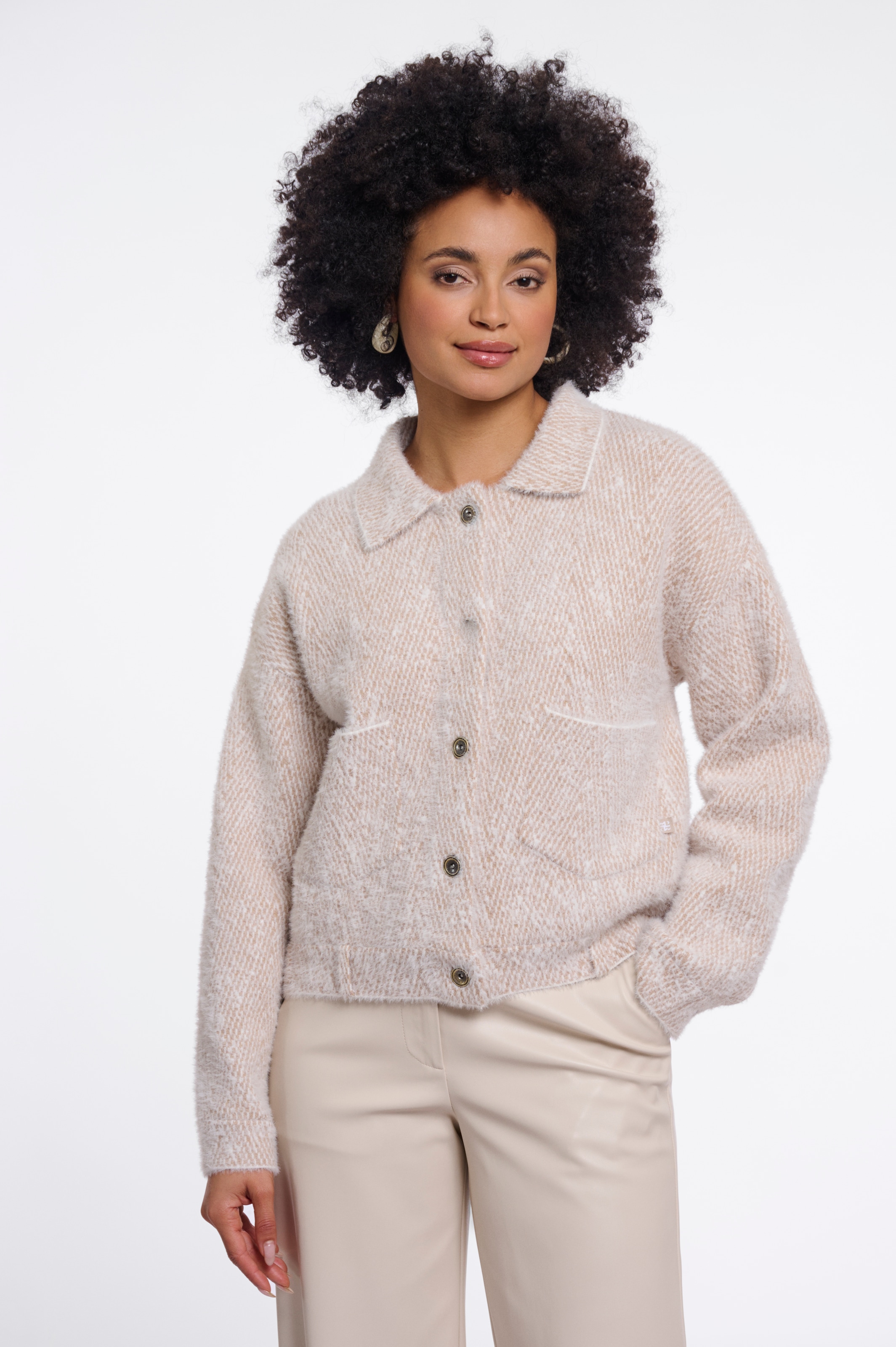 Rino & Pelle 1100000002199 "BUBBLY" mit flauschiger Optik, Langarm, Rundhals, ohne Kapuze, aus Materialmix