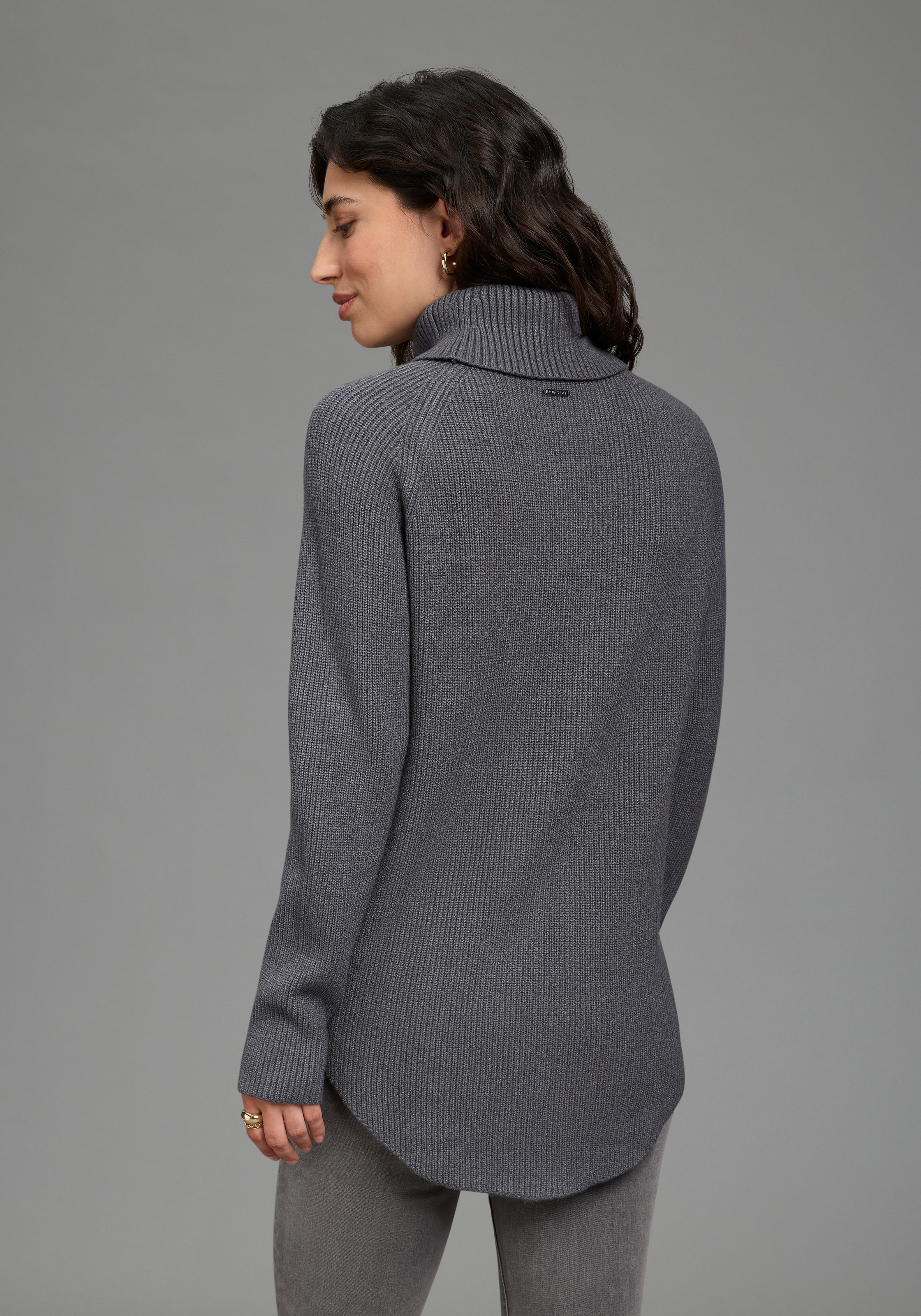 Laura Scott Strickpullover »mit Rollkragen und figurumspielender Passform« aus kuscheliger Viskosemischung