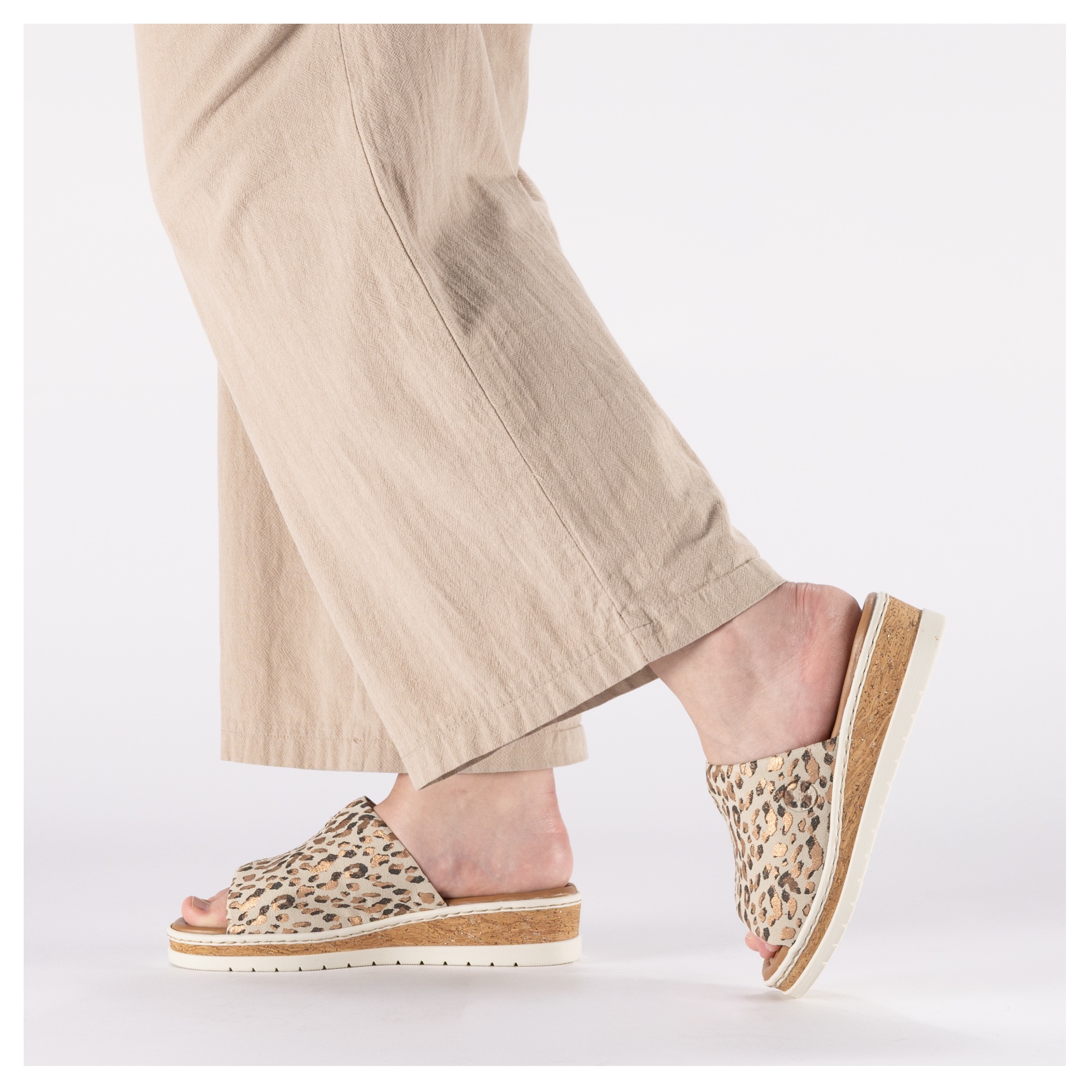 Rieker Pantolette  Sommerschuh, Hausschuh, Keilabsatz, zum Schlupfen