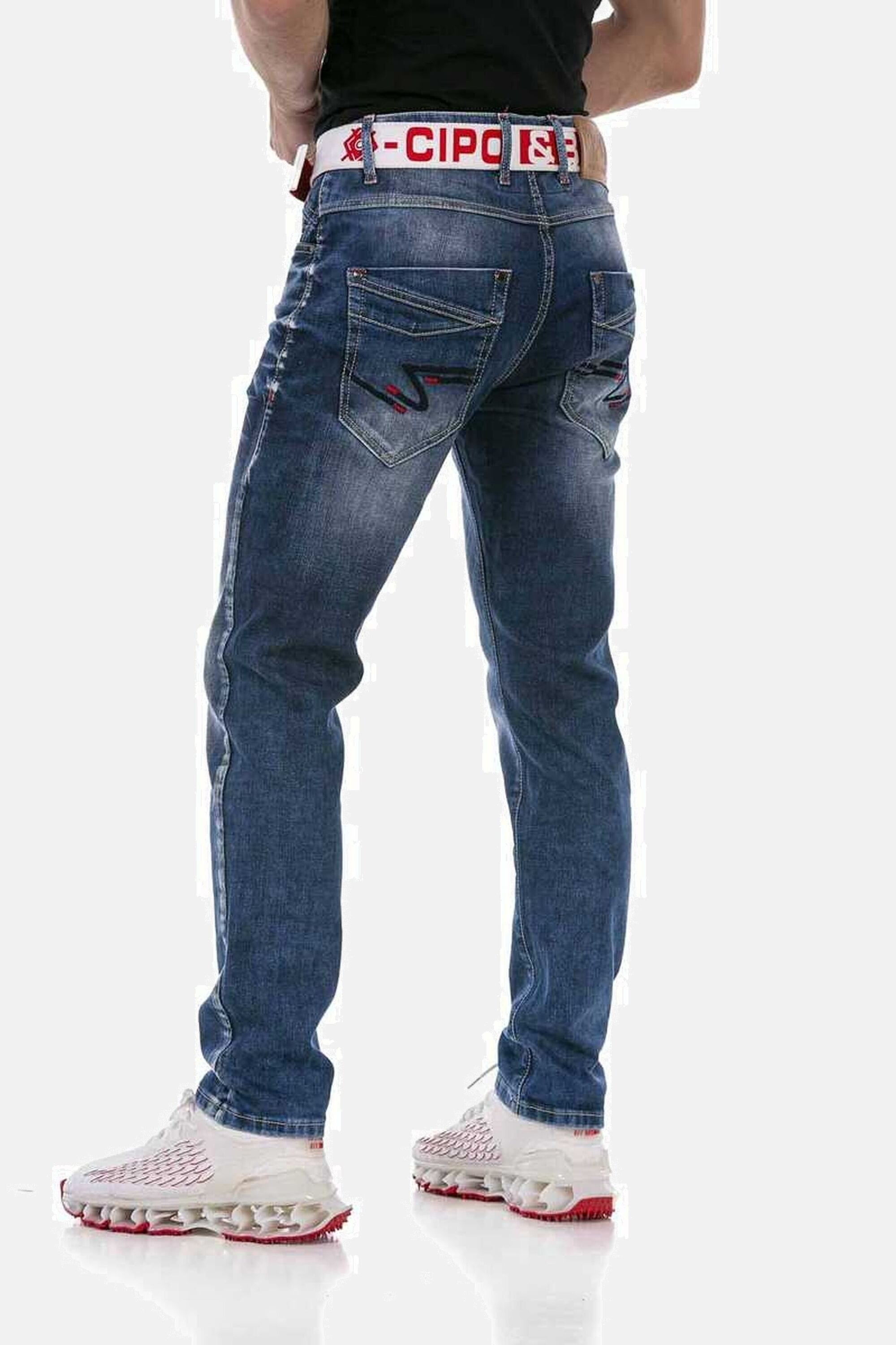 Cipo & Baxx 5-Pocket-Jeans »Jeans«, mit tollen Stickereien, CD717