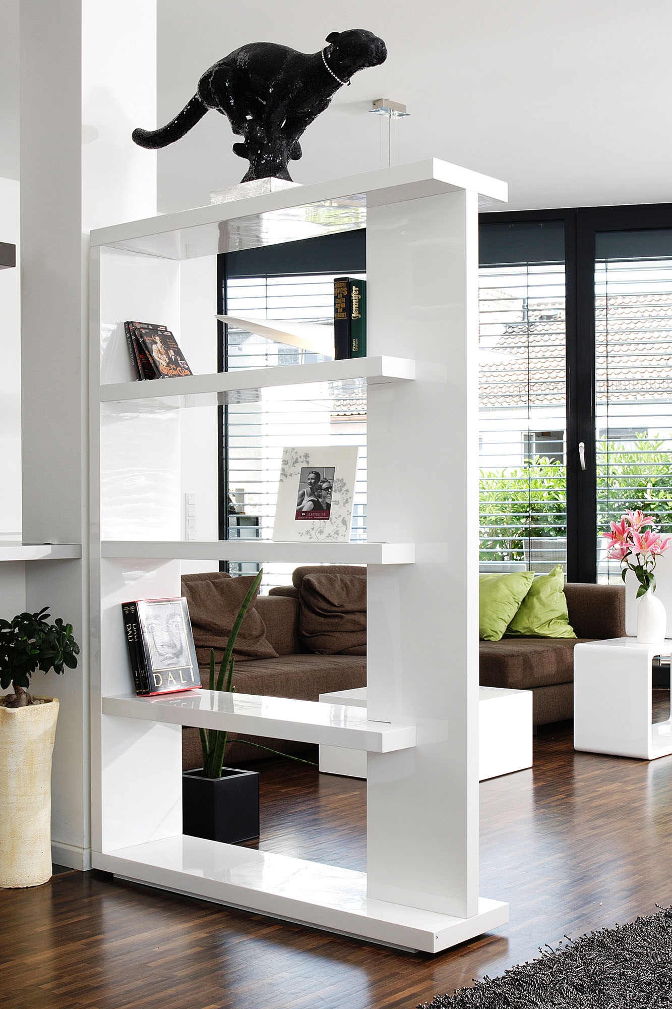 SalesFever Raumteilerregal "Levanto Regal mit Stil", Ultramoderner Raumteil günstig online kaufen