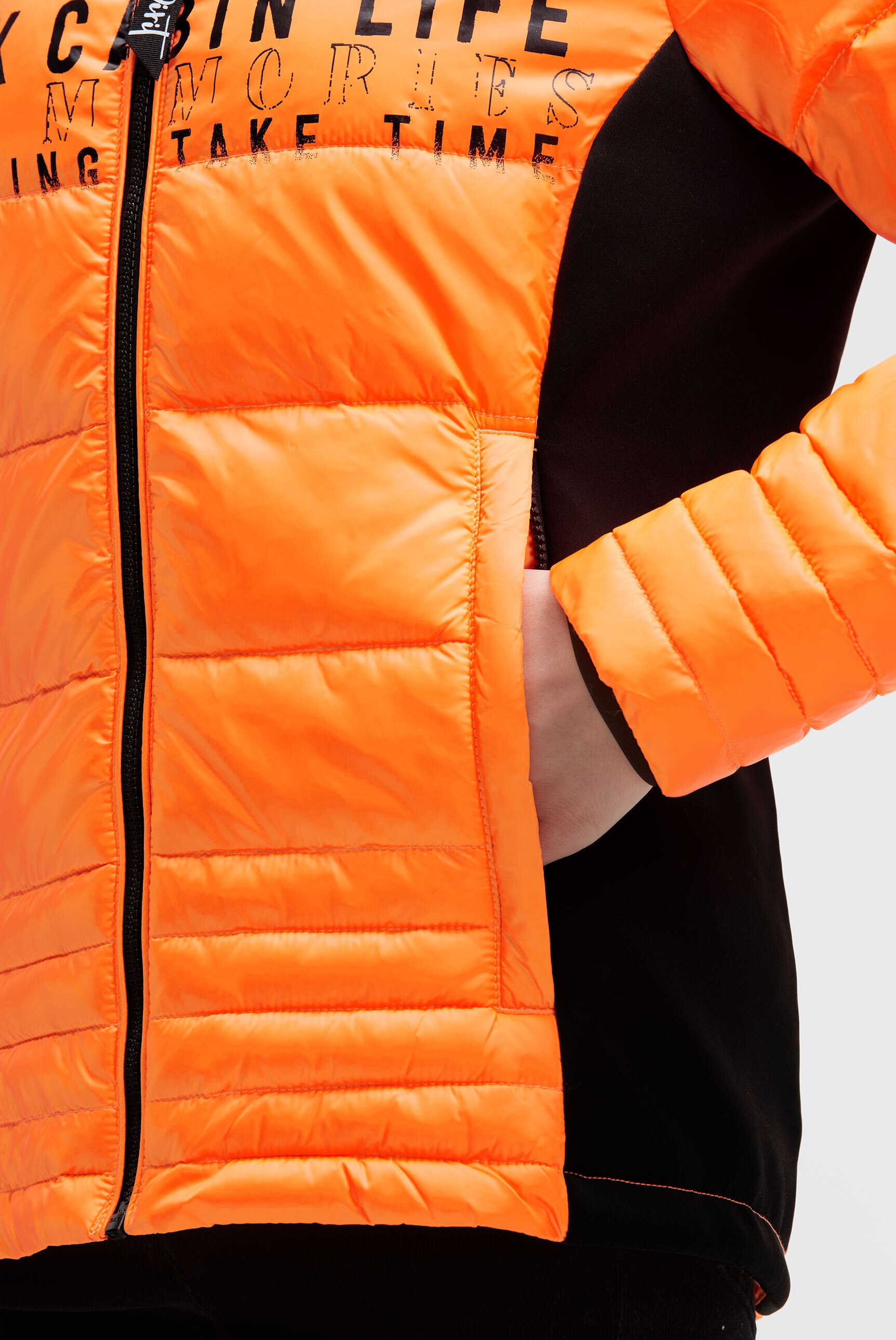 SOCCX Winterjacke, mit Kapuze, mit Windbreaker-Bündchen