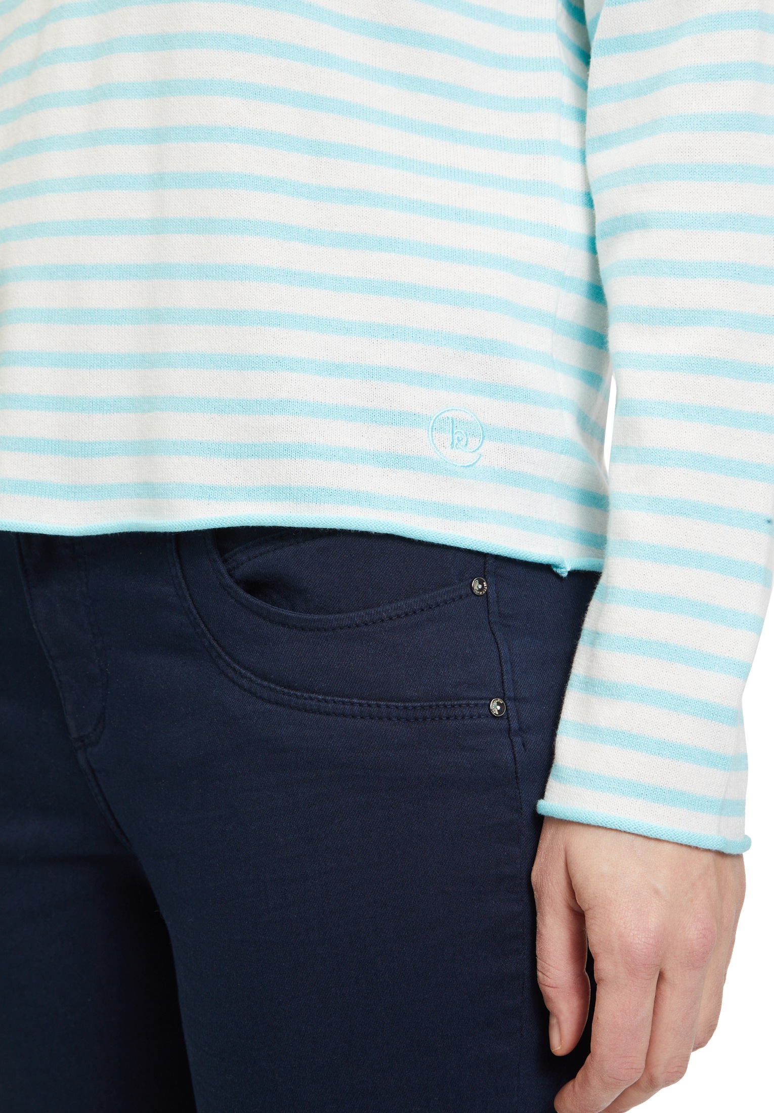 Betty&Co Strickpullover »Betty & Co Strickpullover mit U-Boot-Ausschnitt«, (1 tlg.), Materialmix