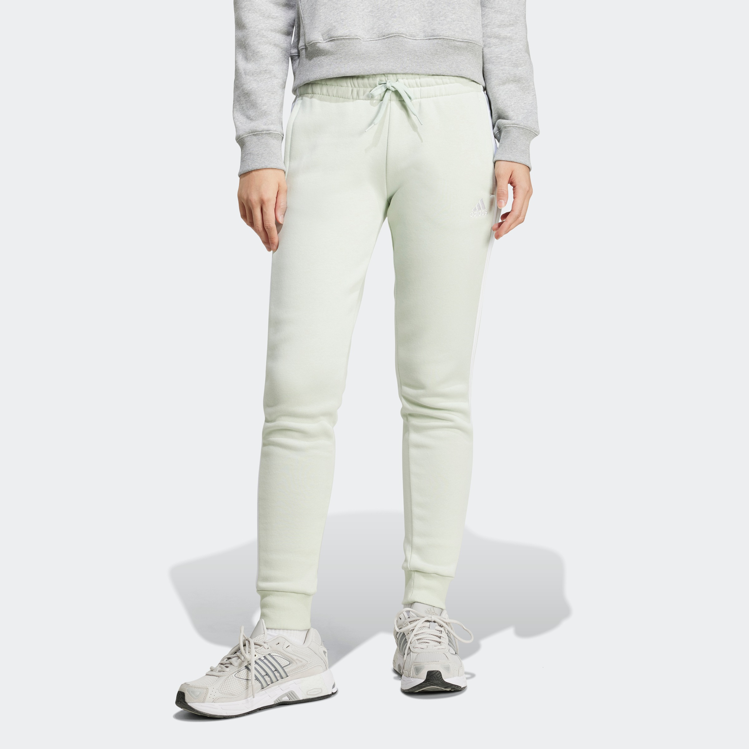 adidas Sportswear Sporthose "ESSENTIALS 3STREIFEN", (1 tlg.) günstig online kaufen