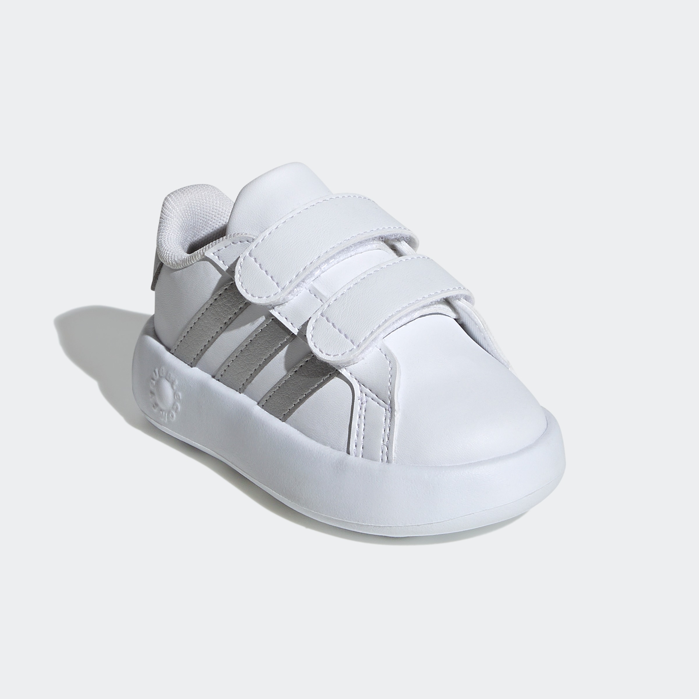 adidas Sportswear Klettschuh "GRAND COURT 2.0 KIDS", Design auf den Spuren des adidas Superstar, für Kinder