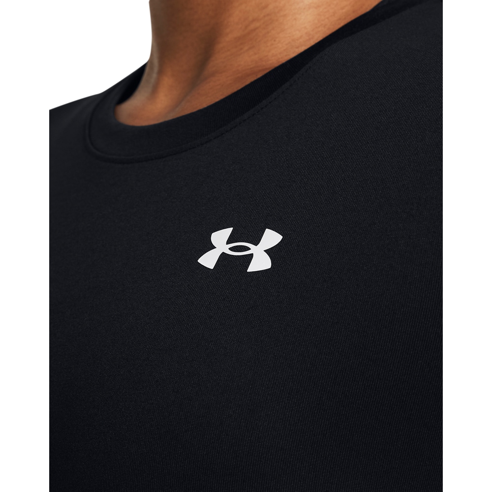 Under Armour® Trainingsshirt »TECH SSC - SOLID« für vielseitige Aktivitäten, leichtes Material, atmungsaktiv