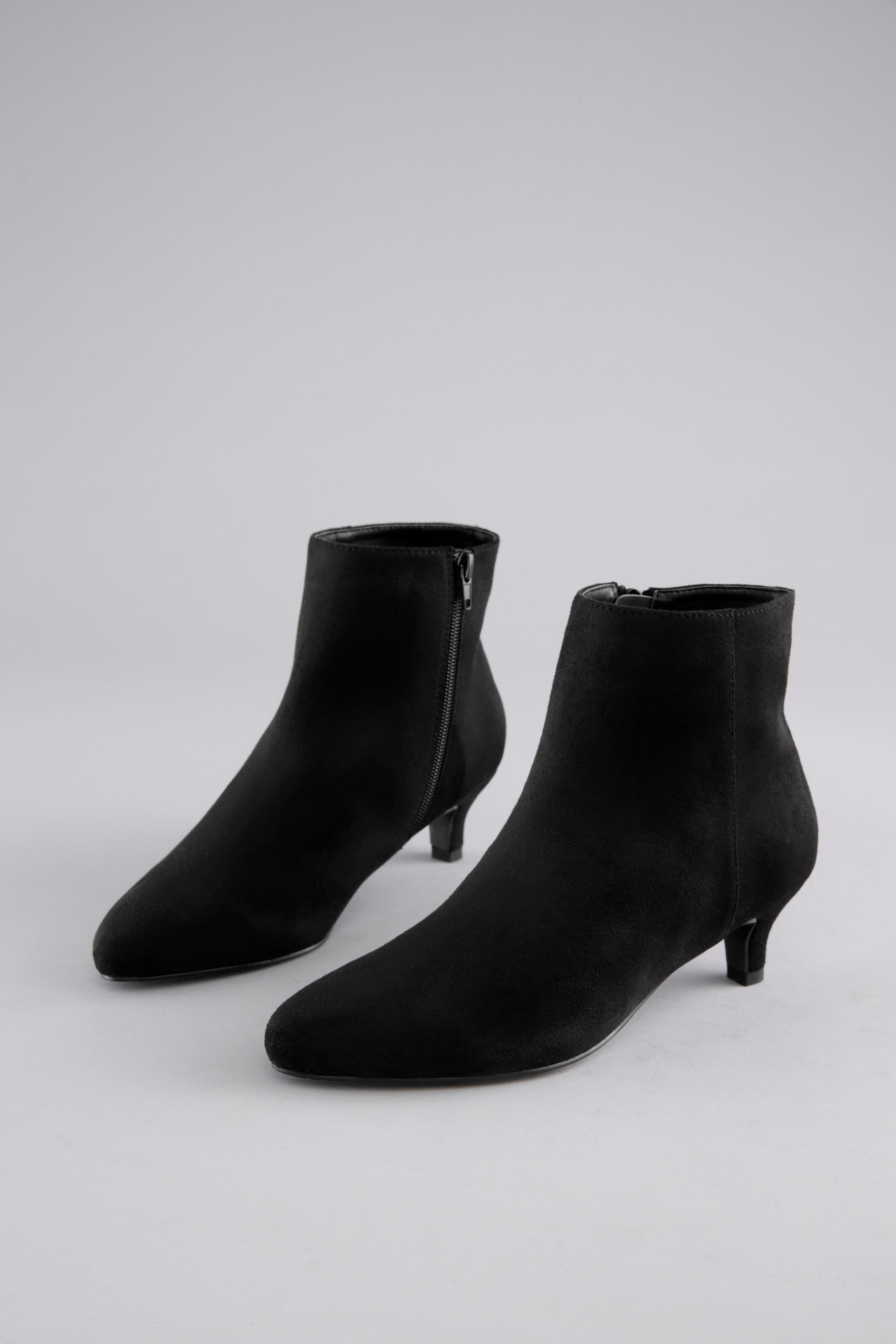 Aniston SHOES Stiefelette Reißverschluss-Ankelboots, Trichterabsatz