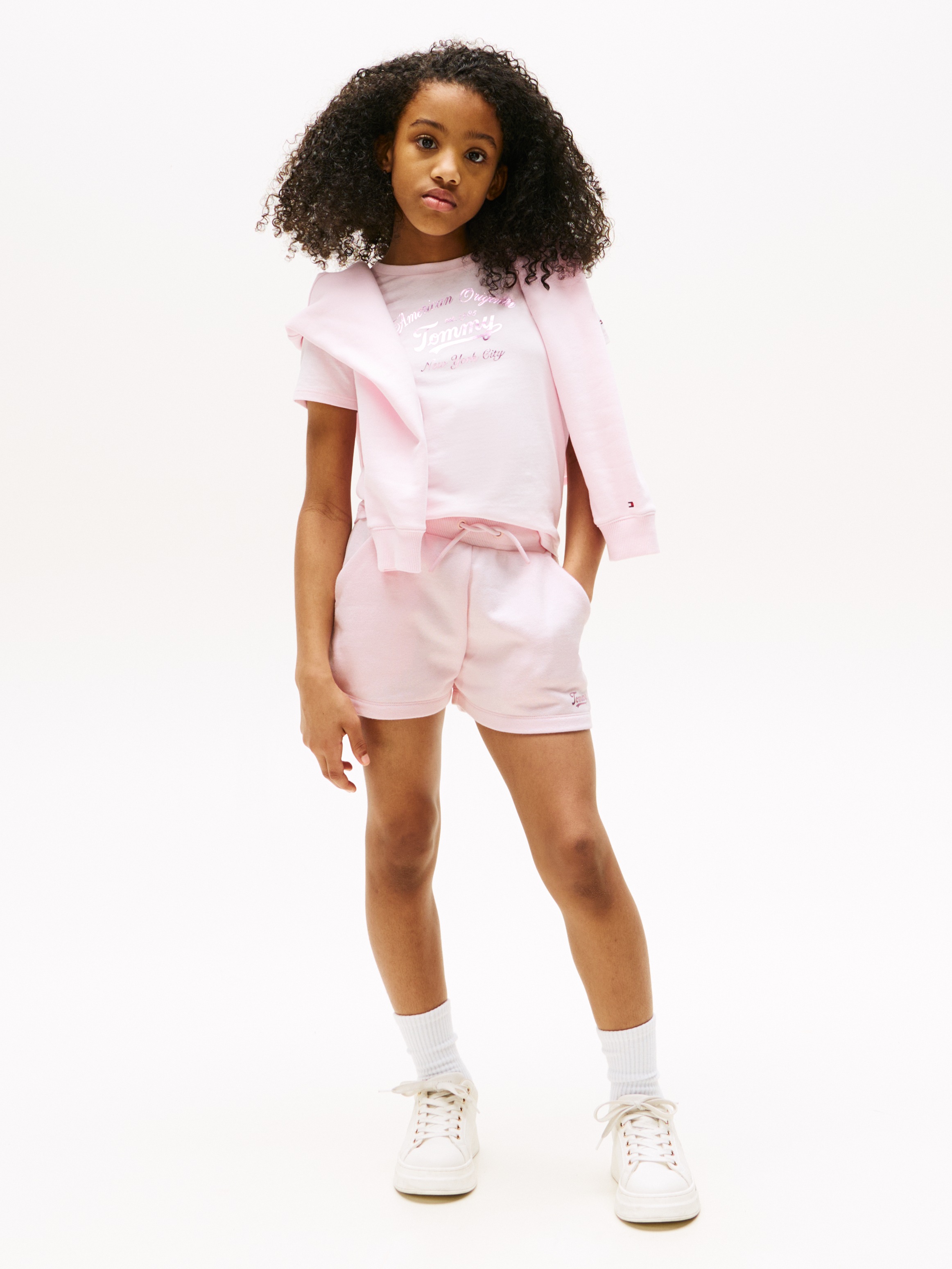 Thumbnail - Tommy Hilfiger Sweatshorts "TOMMY SCRIPT SWEATSHORT" für Kinder bis 16 Jahre, glänzender Logo-Schriftzug