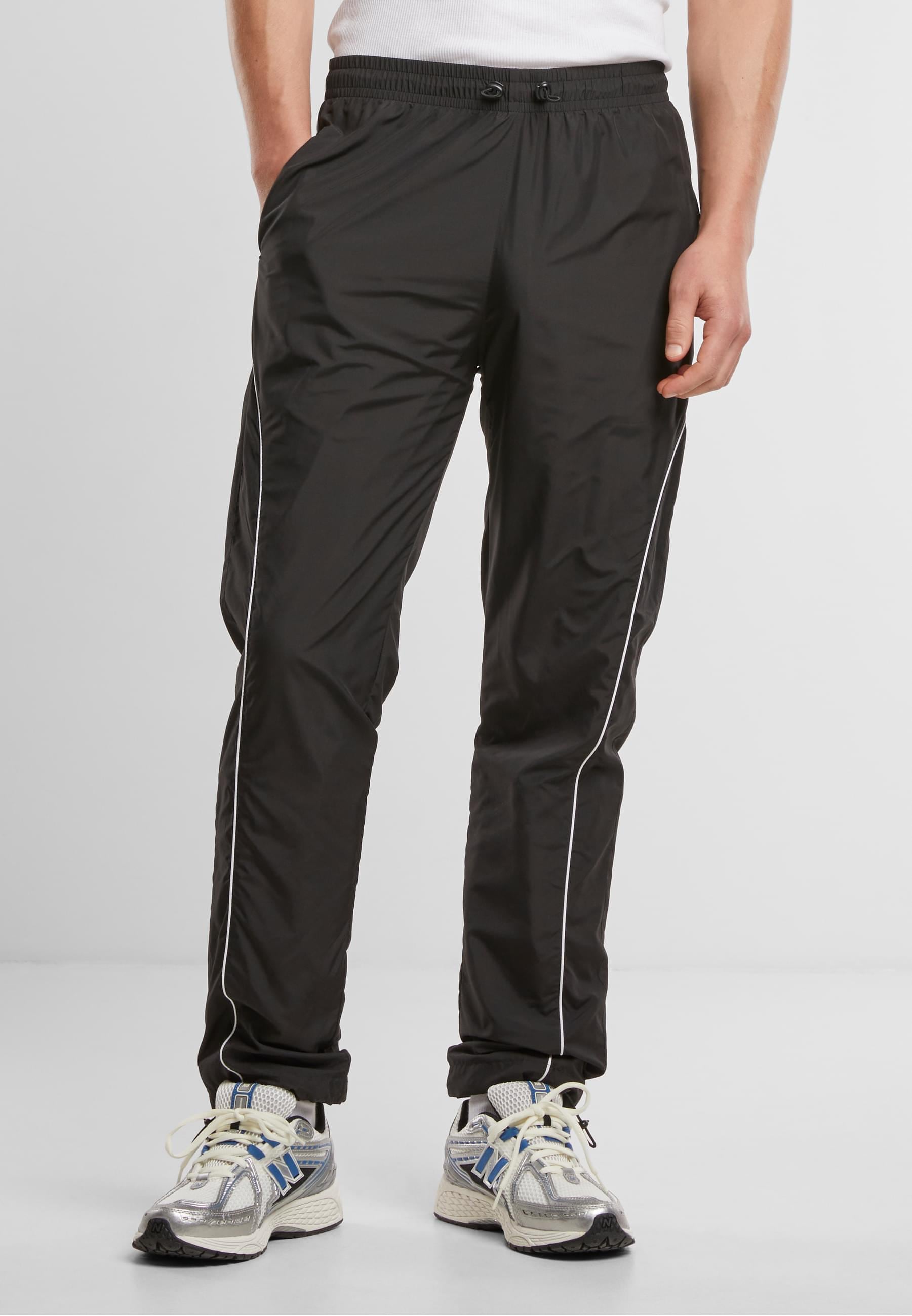 URBAN CLASSICS Jogginghose »Urban Classics Piped Panel Trackpants«, (1 tlg.)