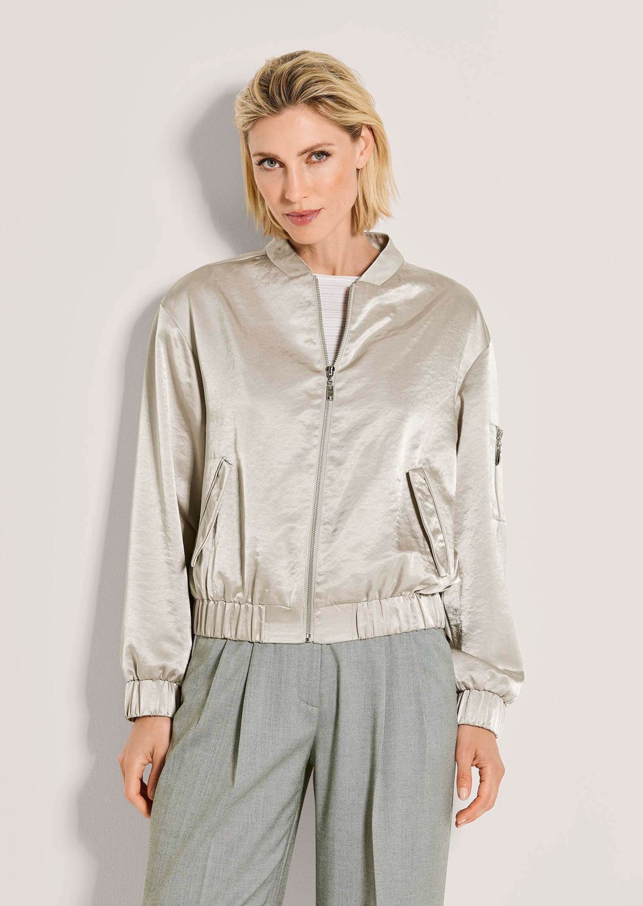 MADELEINE Kurzjacke »Blouson Elegante Glanzjacke mit Stehbund« leicht schimmernde Ware