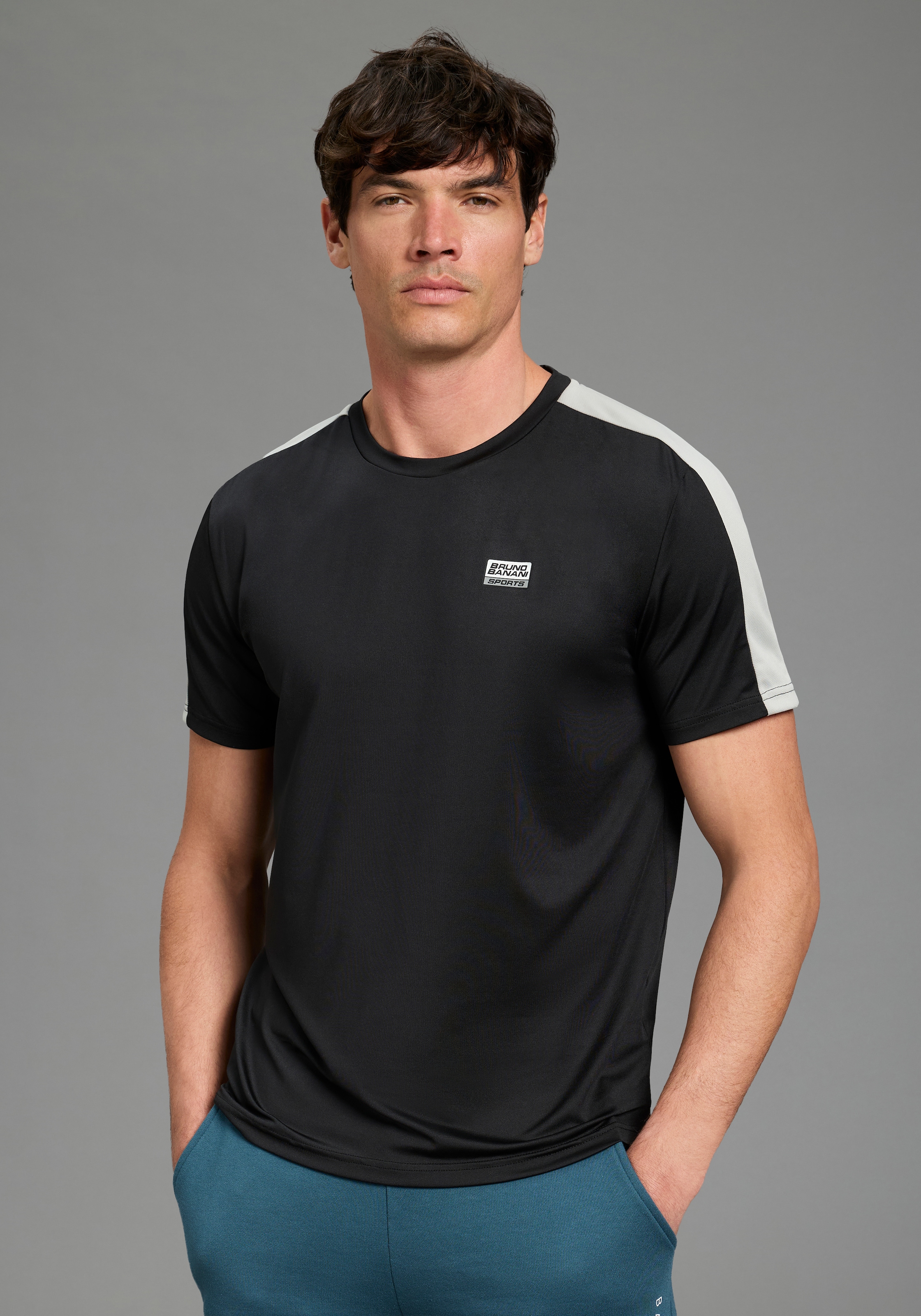 Bruno Banani Funktionsshirt aus netzartiger Sportware
