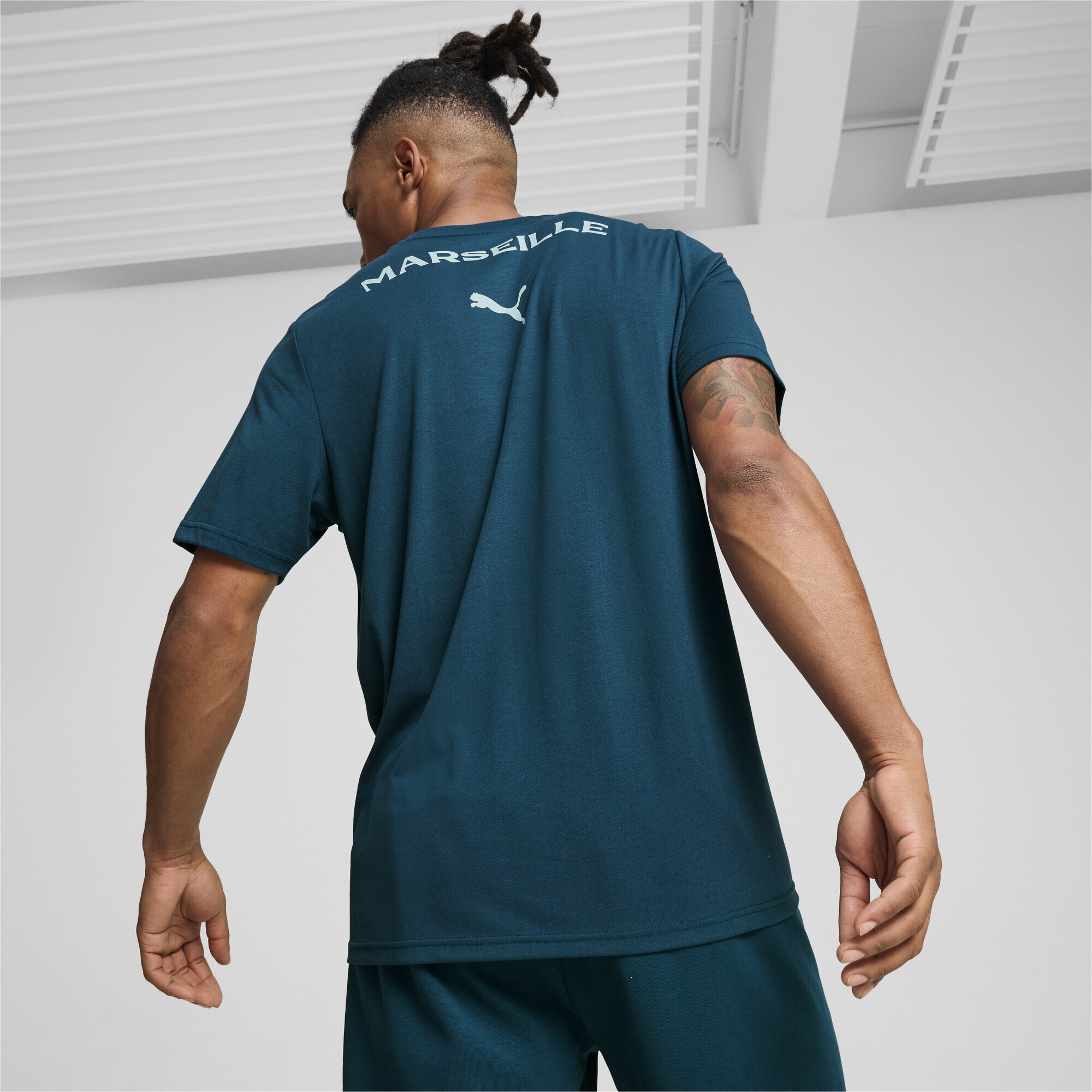 PUMA Trainingsshirt »Olympique de Marseille Casuals T-Shirt Herren«