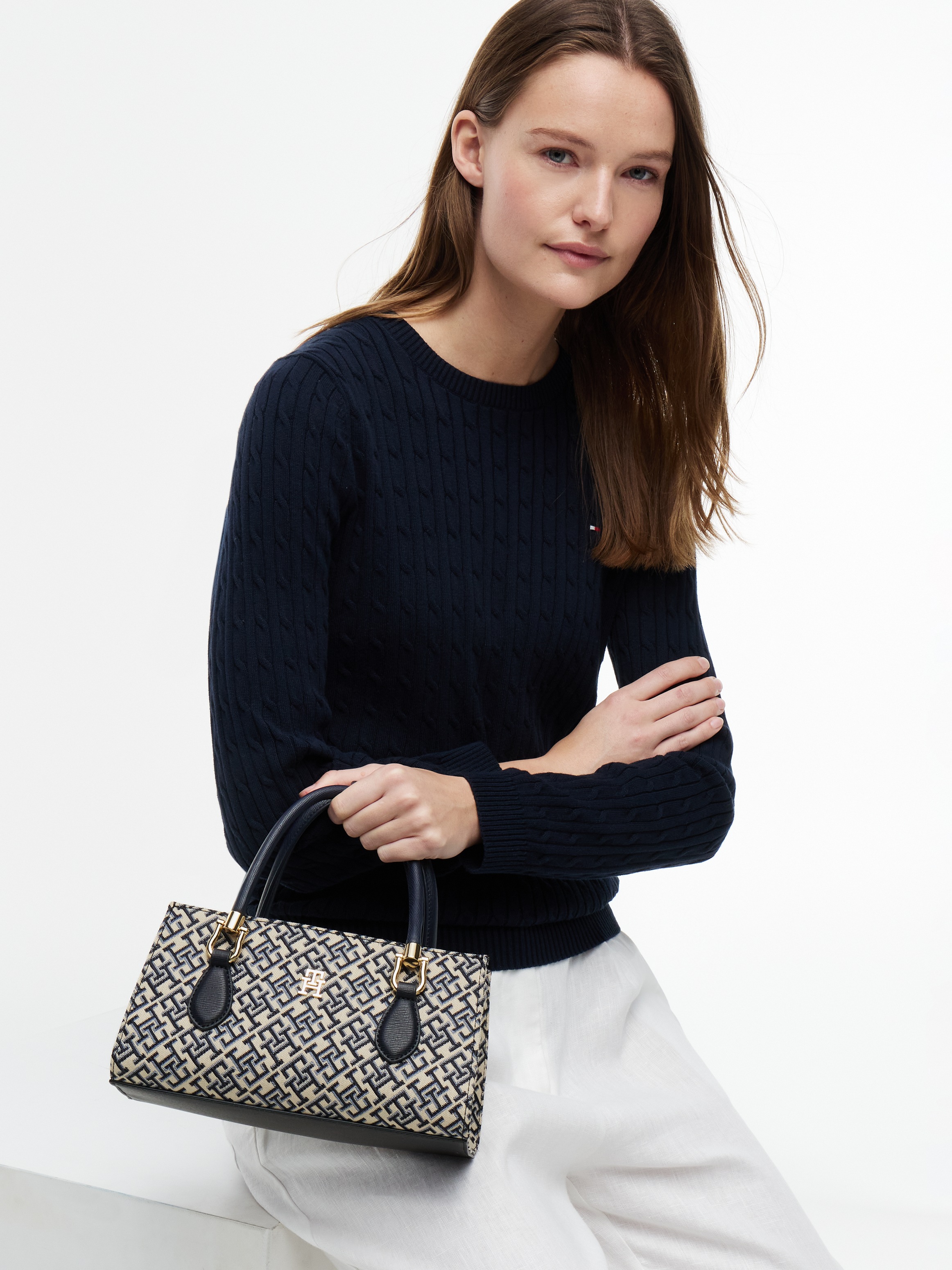 Tommy Hilfiger Henkeltasche »TH GRACE MINI SATCHEL JACQUARD« Damen Umhängetasche, Handtasche mit edler TH-Stickerei