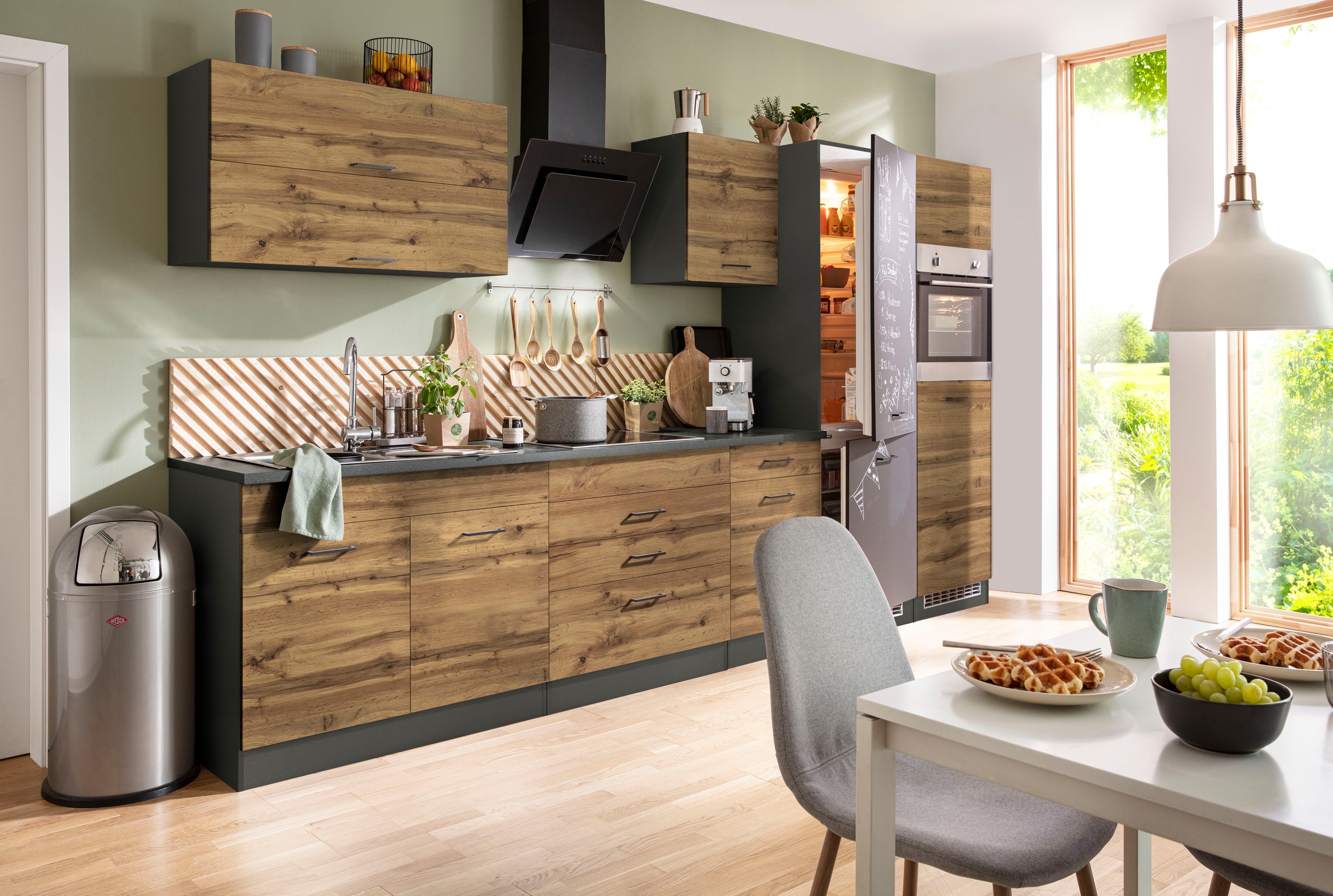 HELD MÖBEL Küchenzeile »Trier«, mit E-Geräten, Breite 350 cm kaufen | BAUR | Kühlschrankumbauschränke