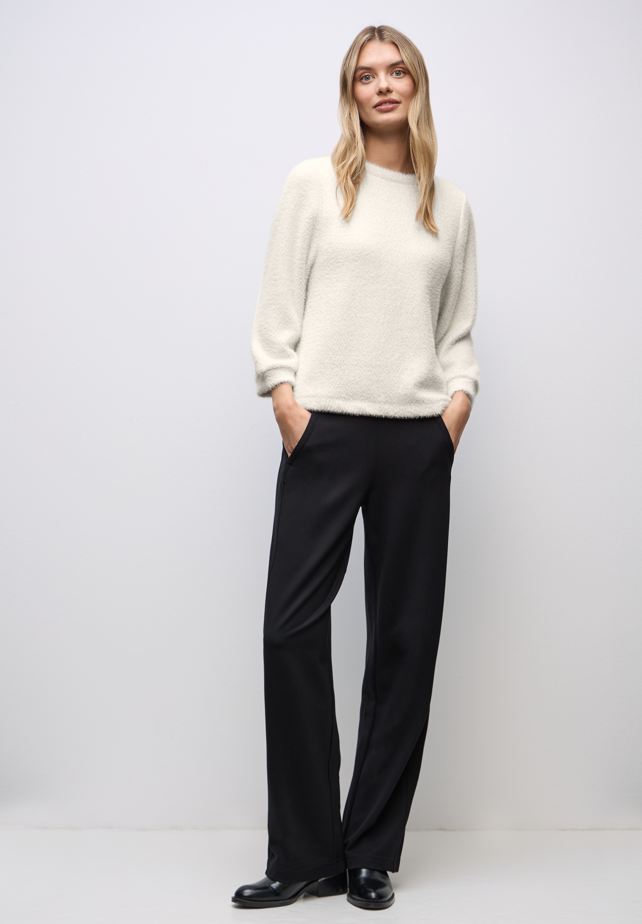 STREET ONE Rundhalsshirt mit Glitzerdetail