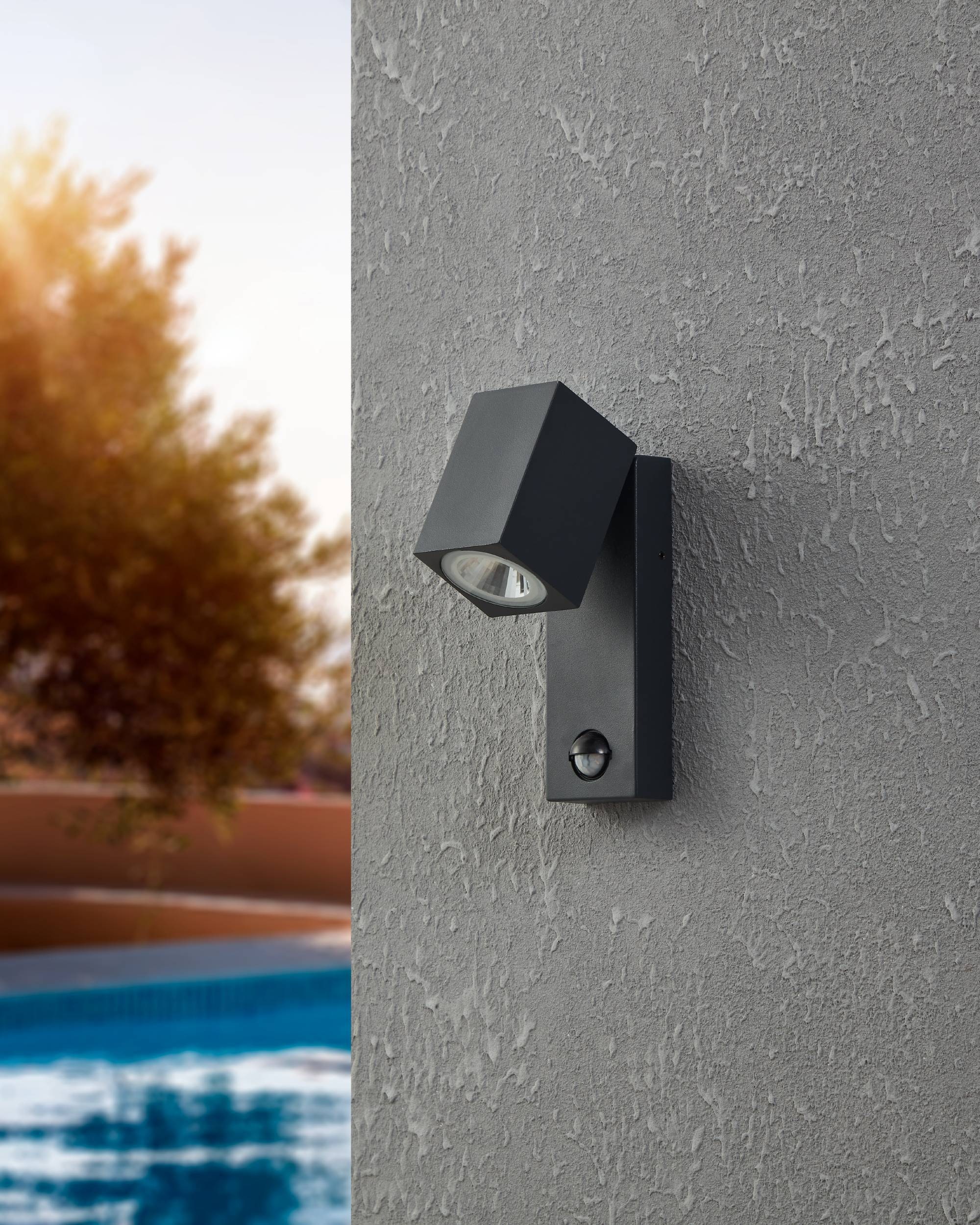 EGLO Wandleuchte »Sakeda Außen-Wandlampe, Außenleuchte, Aluguss, IP44, Außenlampe, Lampe« LED-Modul 1 Stk. Warmweiß