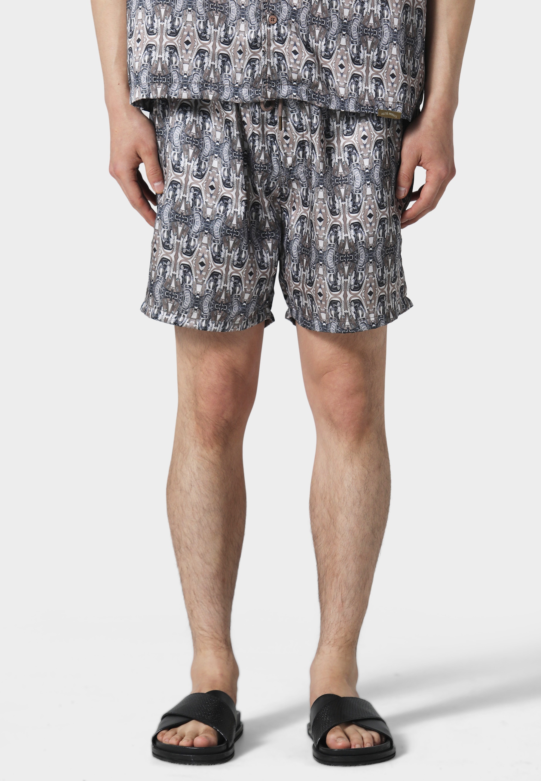 Pas De Monaco Shorts »Pas De Monaco FORMULAR COCKPIT SHORTS«