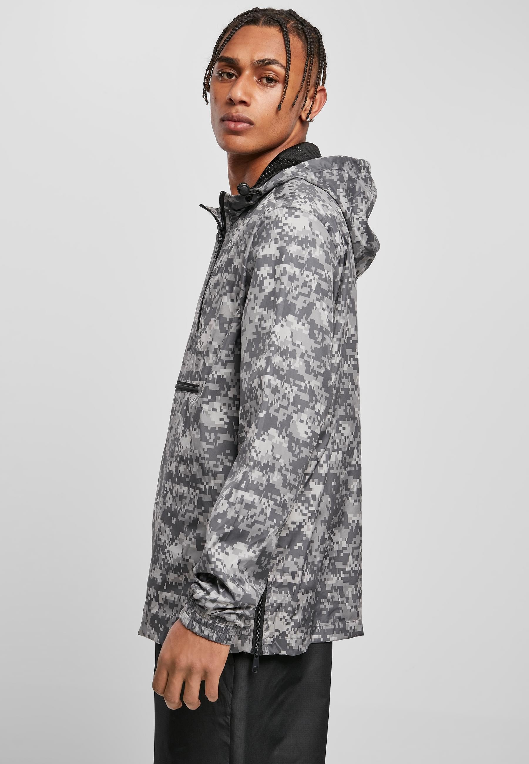 URBAN CLASSICS Allwetterjacke »Urban Classics Herren Commuter Pull Over Jacket« 1 Stk. tlg. mit Kapuze