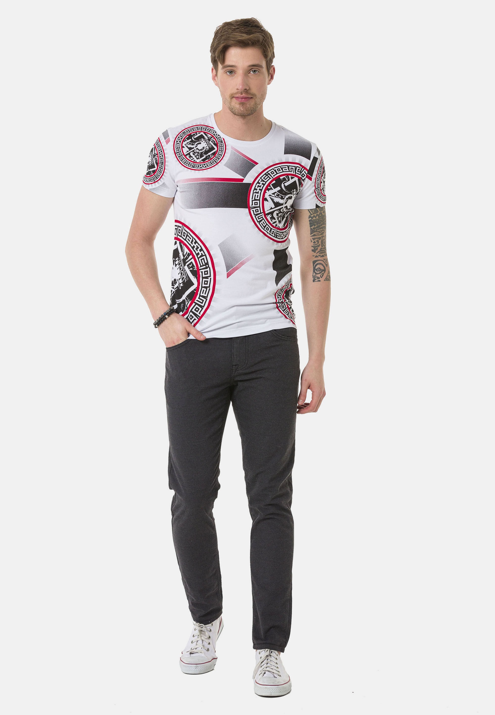 Cipo & Baxx T-Shirt »T-Shirt«, Frontprint mit verschiedenen Elementen