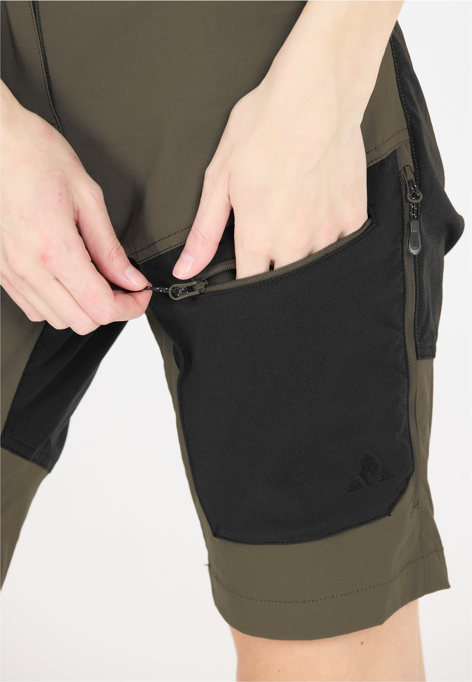 WHISTLER Shorts »Kodiak«, mit 4-Wege-Stretch-Material