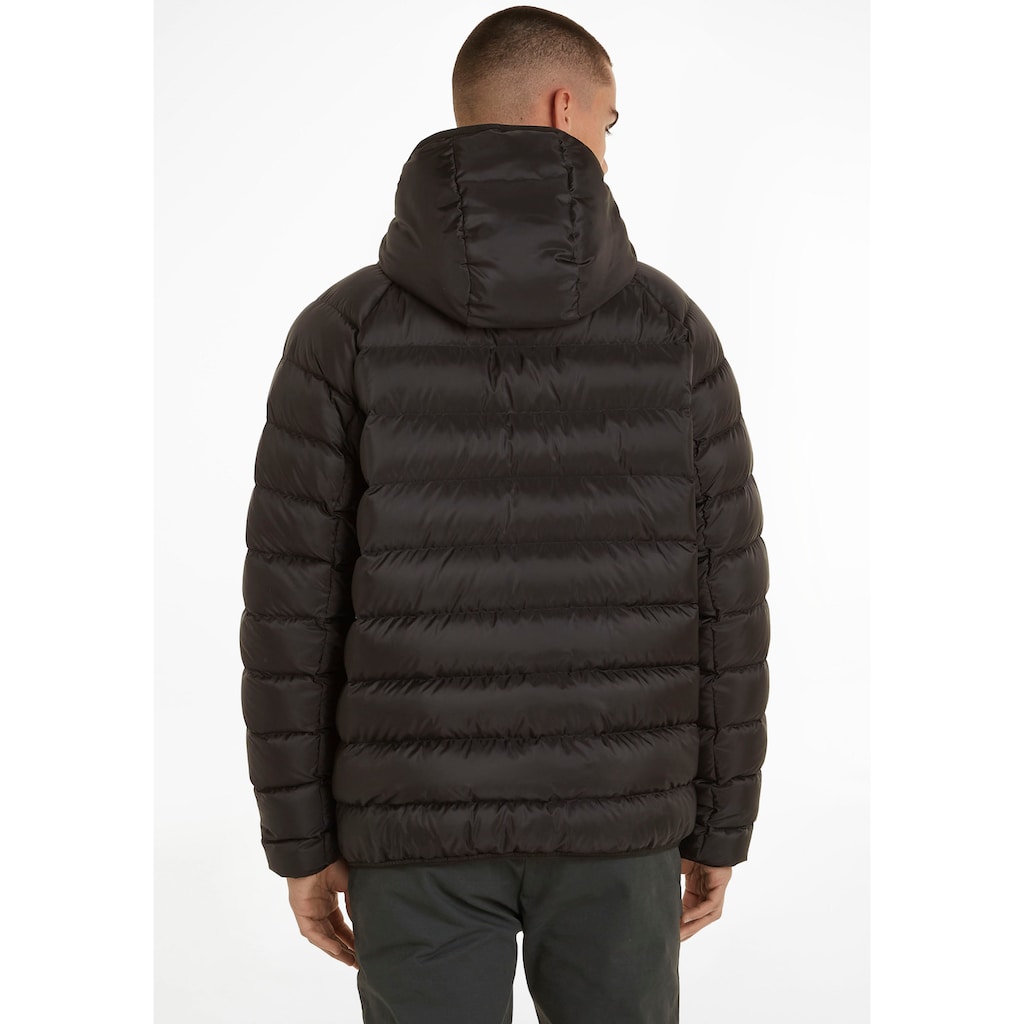 Tommy Jeans Daunenjacke »TJM HOODED LT DOWN JACKET EXT«, mit Kapuze