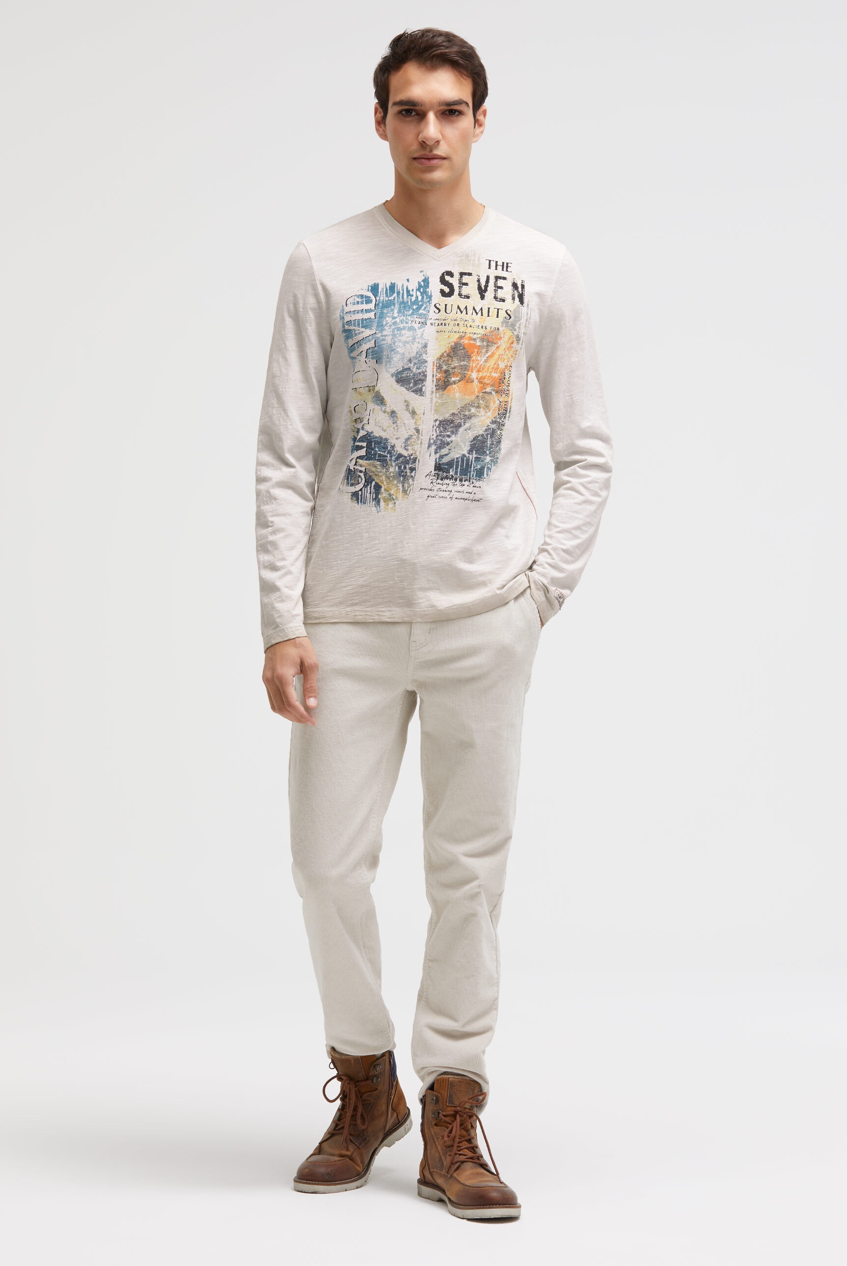 CAMP DAVID V-Shirt mit maskulinem V-Ausschnitt