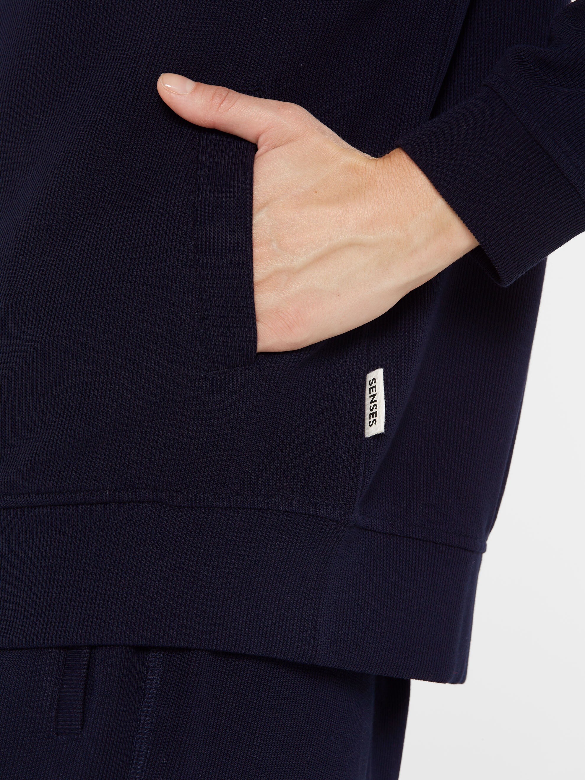 SENSES.THE LABEL Kapuzensweatjacke mit verstellbarer Kapuze
