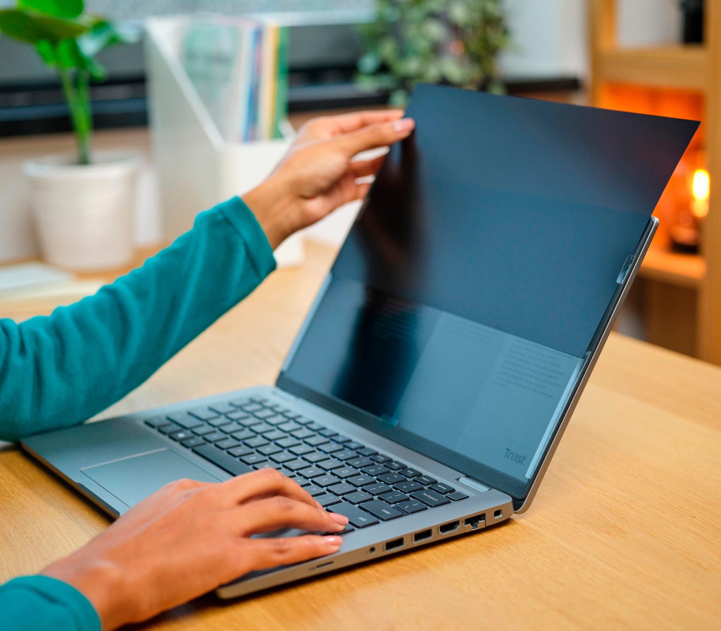 Trust Sichtschutzfolie »PRIMO«, Mit Touchscreen kompatibel