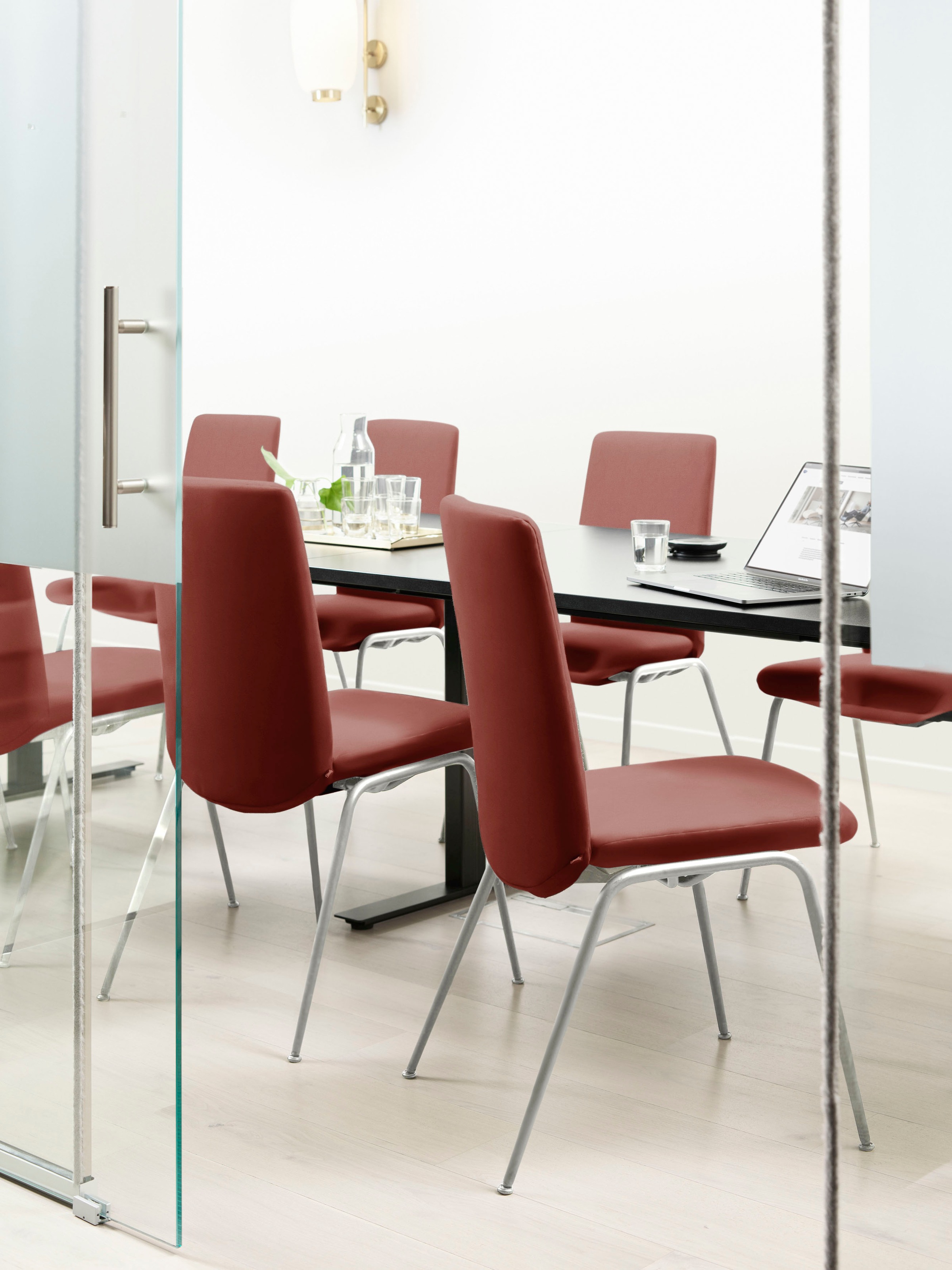 Stressless Polsterstuhl "Laurel" () Low Back, Größe M, mit Beinen aus Stahl in Chrom glänzend