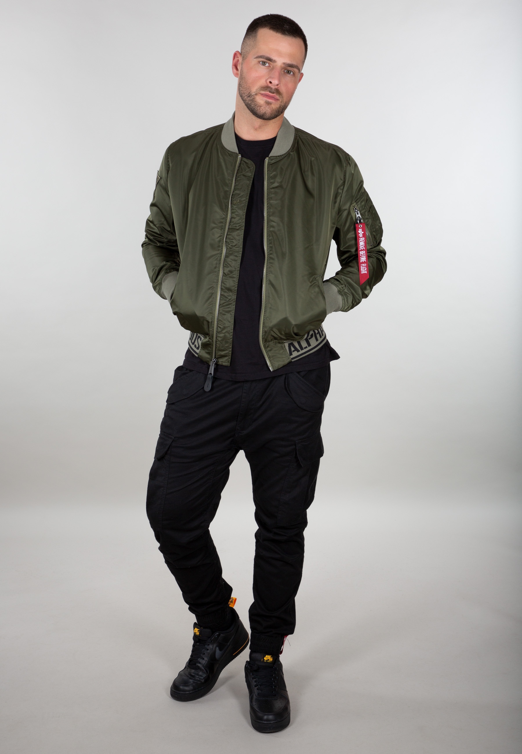 Alpha Industries Bomberjacke »Alpha Industries Men - Bomber Jackets MA-1 LW AR«