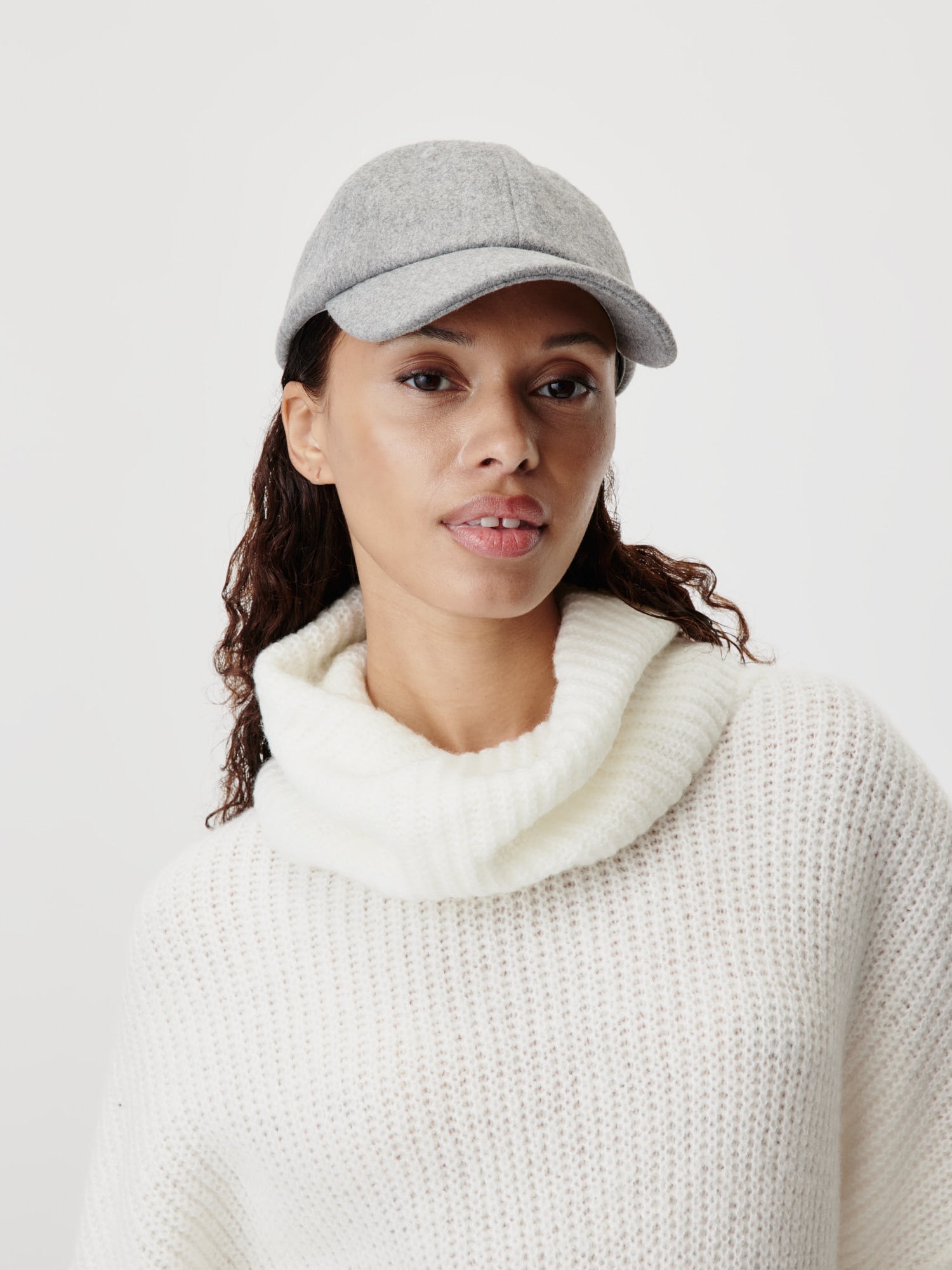 LeGer Strickpullover »Jarine, LeGer by Lena Gercke«, Loose fit mit Rundhalsausschnitt