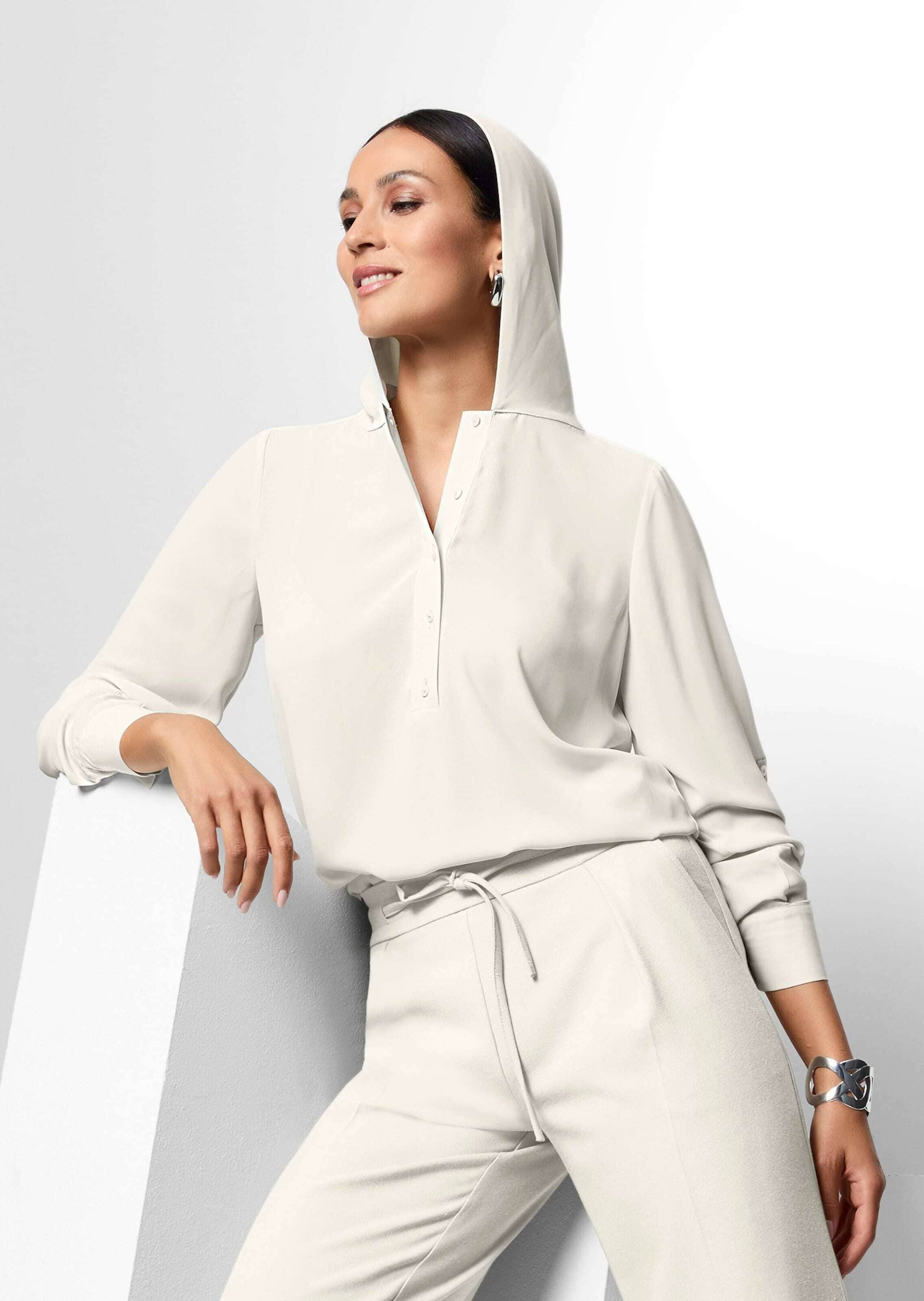 MADELEINE Langarmbluse »Bluse Schlupfbluse mit Kapuze«