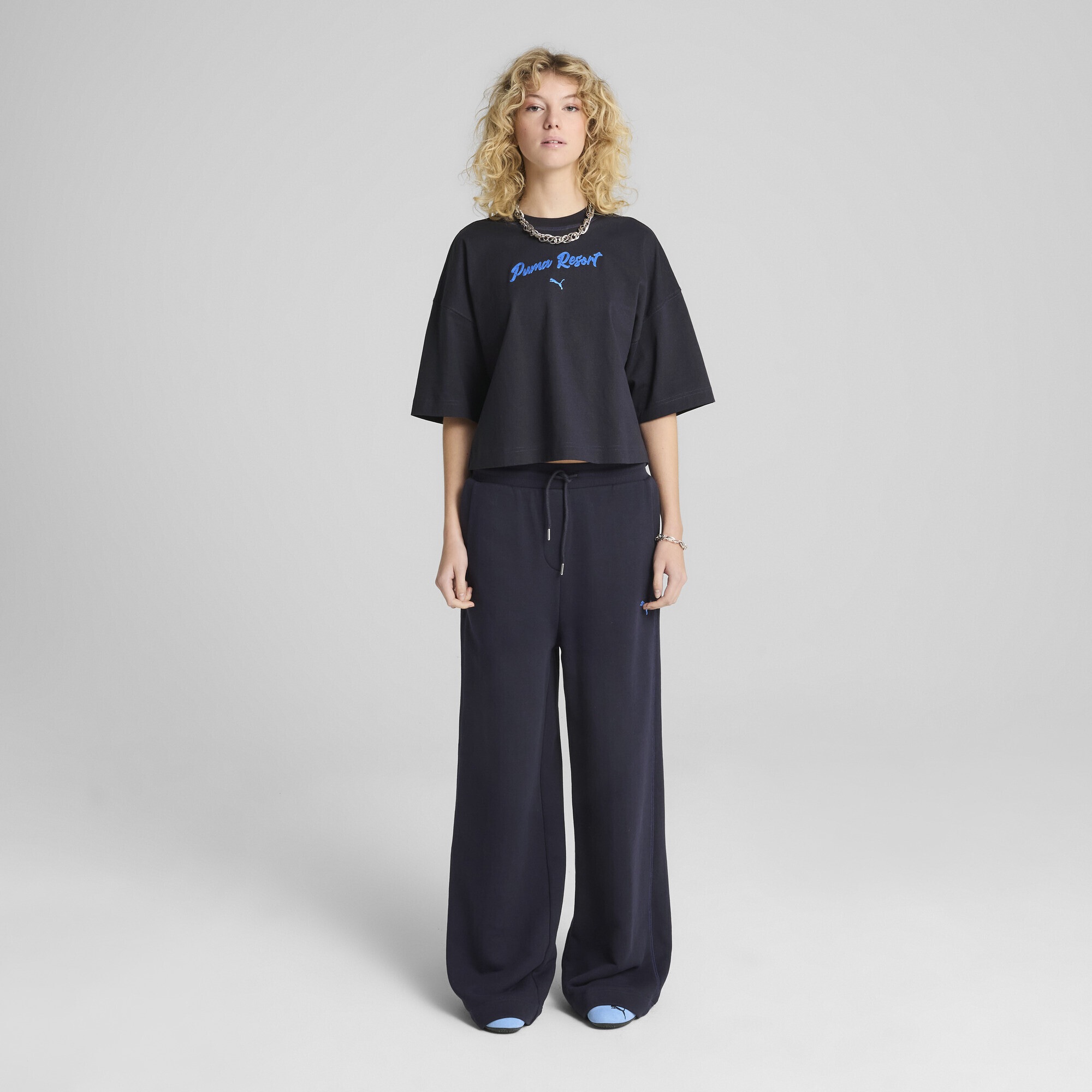 PUMA T-Shirt »PREMIUM ESS Oversized-T-Shirt mit Grafik Damen«
