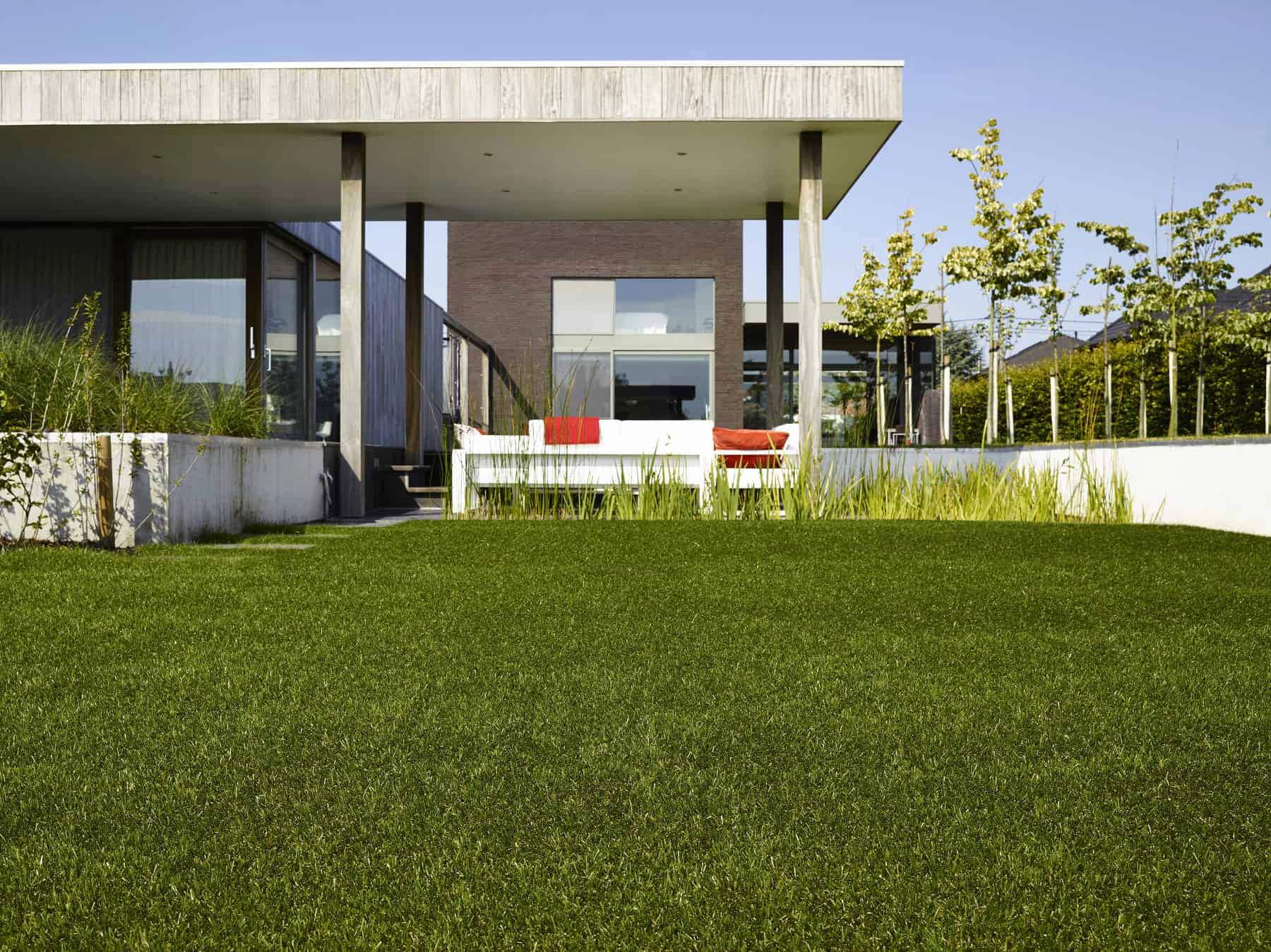 Primaflor-Ideen in Textil Kunstrasen »FORESTLAND, Made in Spain«, rechteckig, 37 mm Höhe, realistische Optik, mit Drainagefunktion, ideal für Balkon & Terrasse