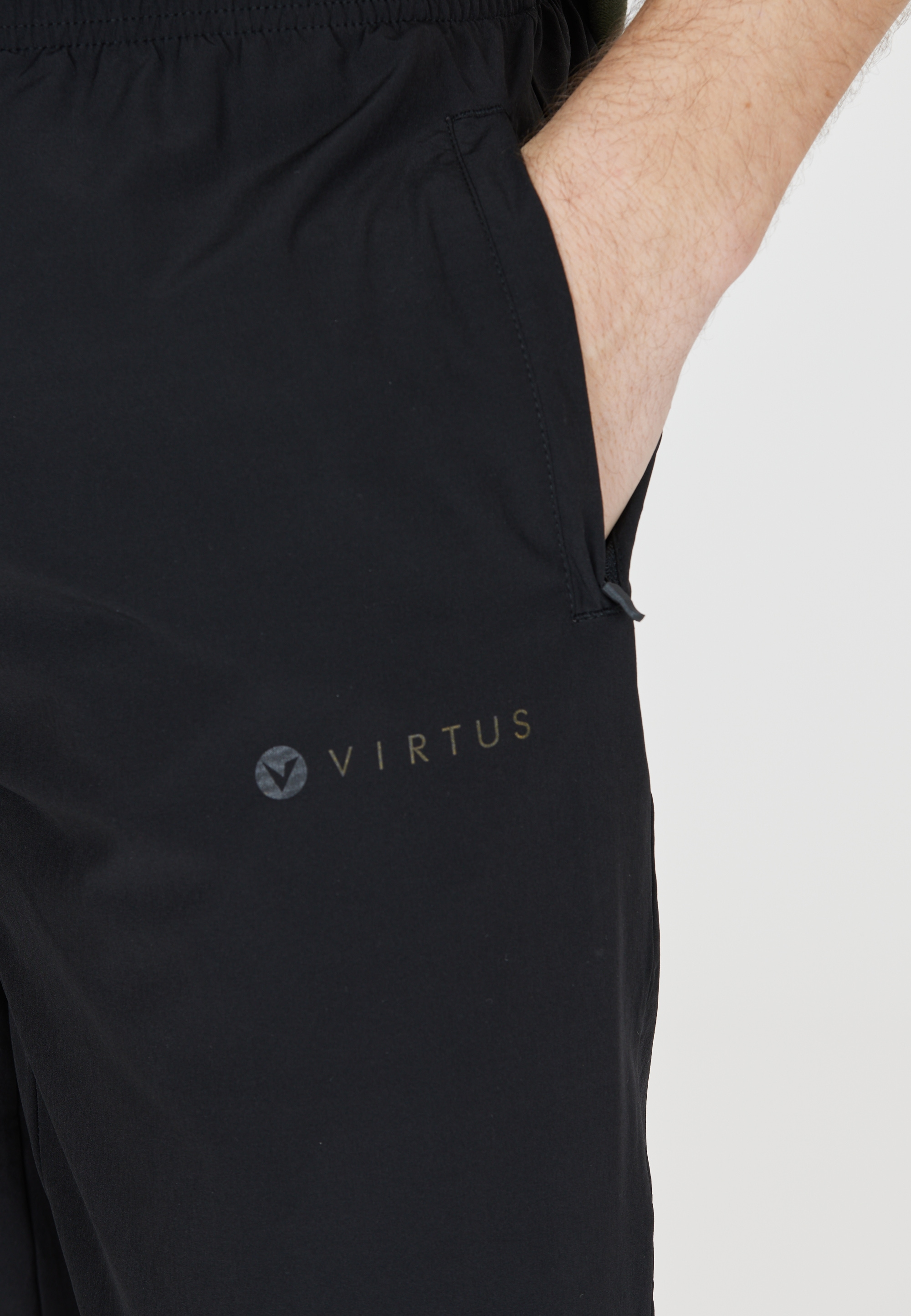 Virtus Sporthose »Rasmo«, mit atmungsaktiver Stretch-Funktion