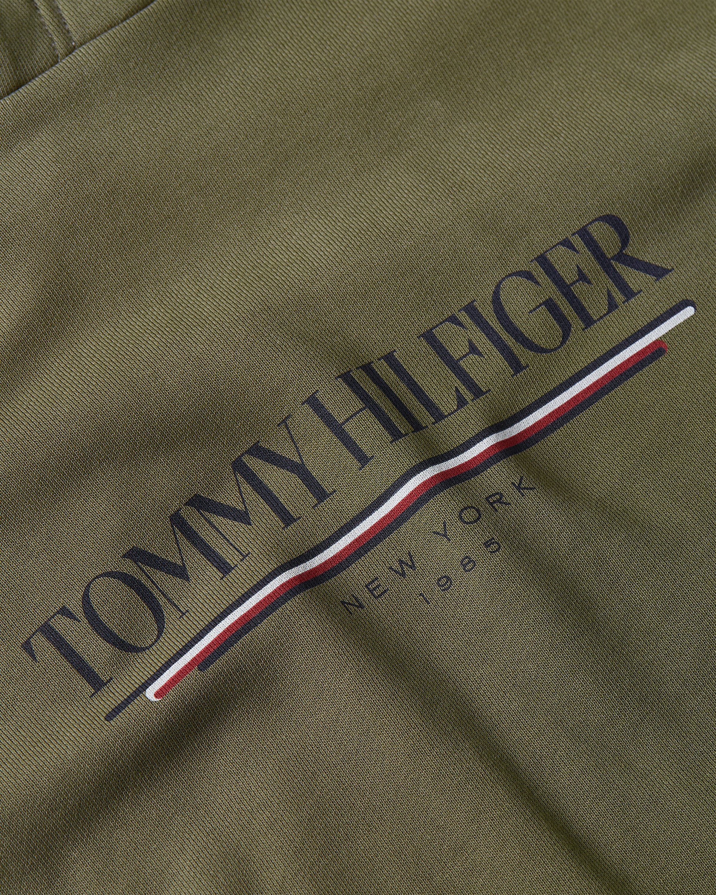 Tommy Hilfiger Hoodie »BRAND LOVE HILFIGER HOODIE«