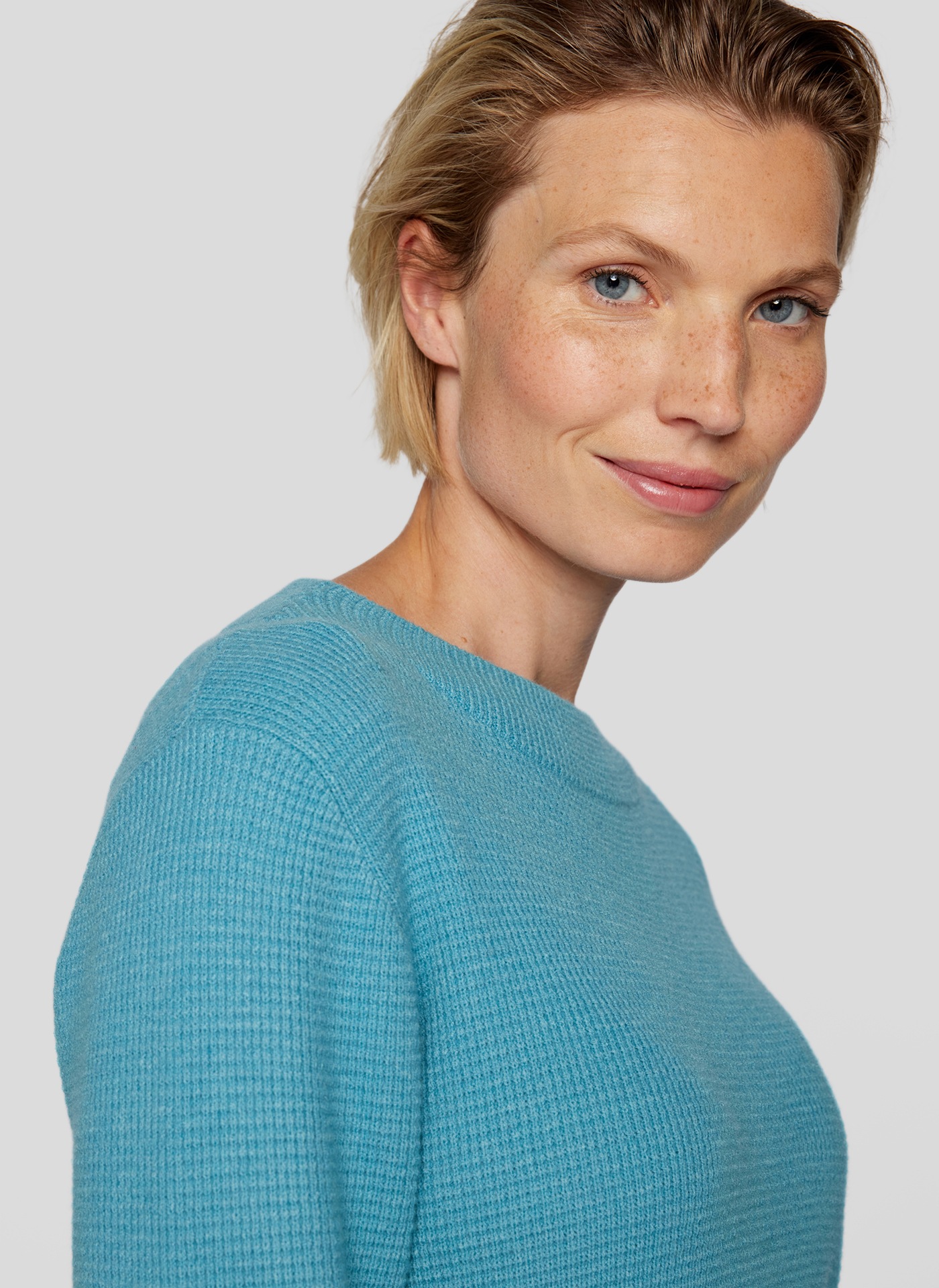 Rabe Strickpullover »Rabe Eleganter Pullover mit edlem Detail«