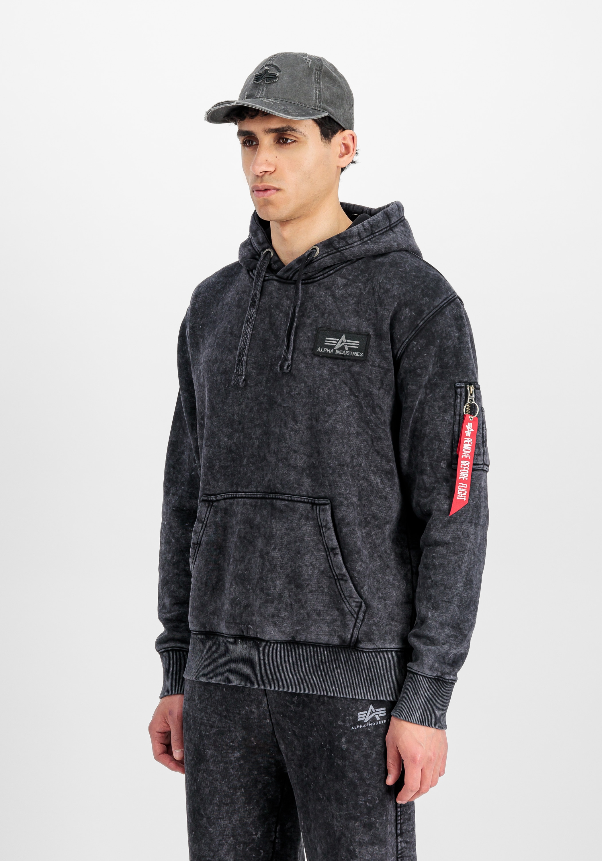 Alpha Industries 1100000002199 "Backprint Hoodie Vintage"