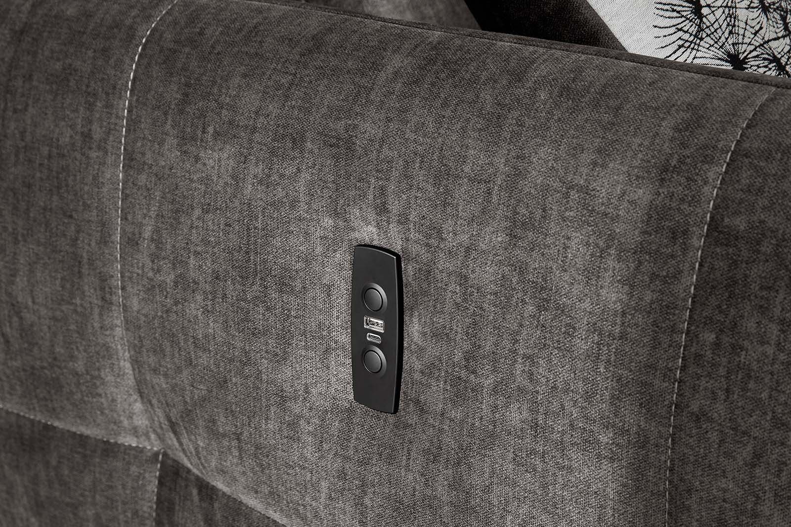 Jockenhöfer Gruppe Ecksofa »Zoom, L-Form, 140kg Belastbarkeit je Sitzplatz«, 60cm elektromotorische Sitztiefenverstellung,USB-Ladeports,Kopfstützen