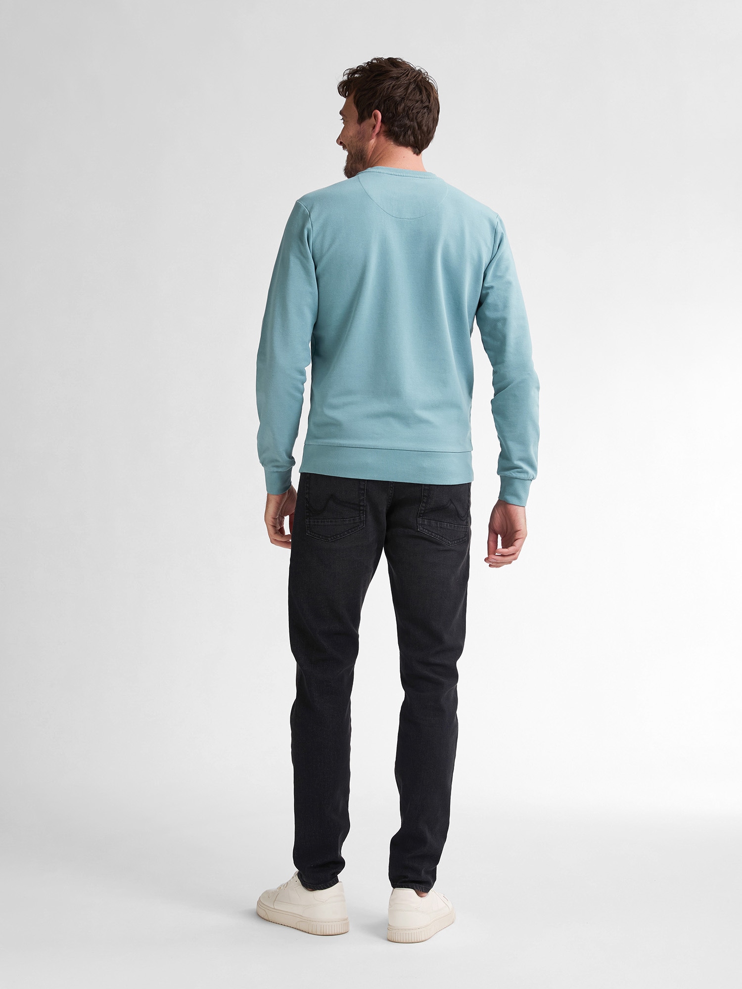 Petrol Industries Sweatshirt, mit Logo Stickerei