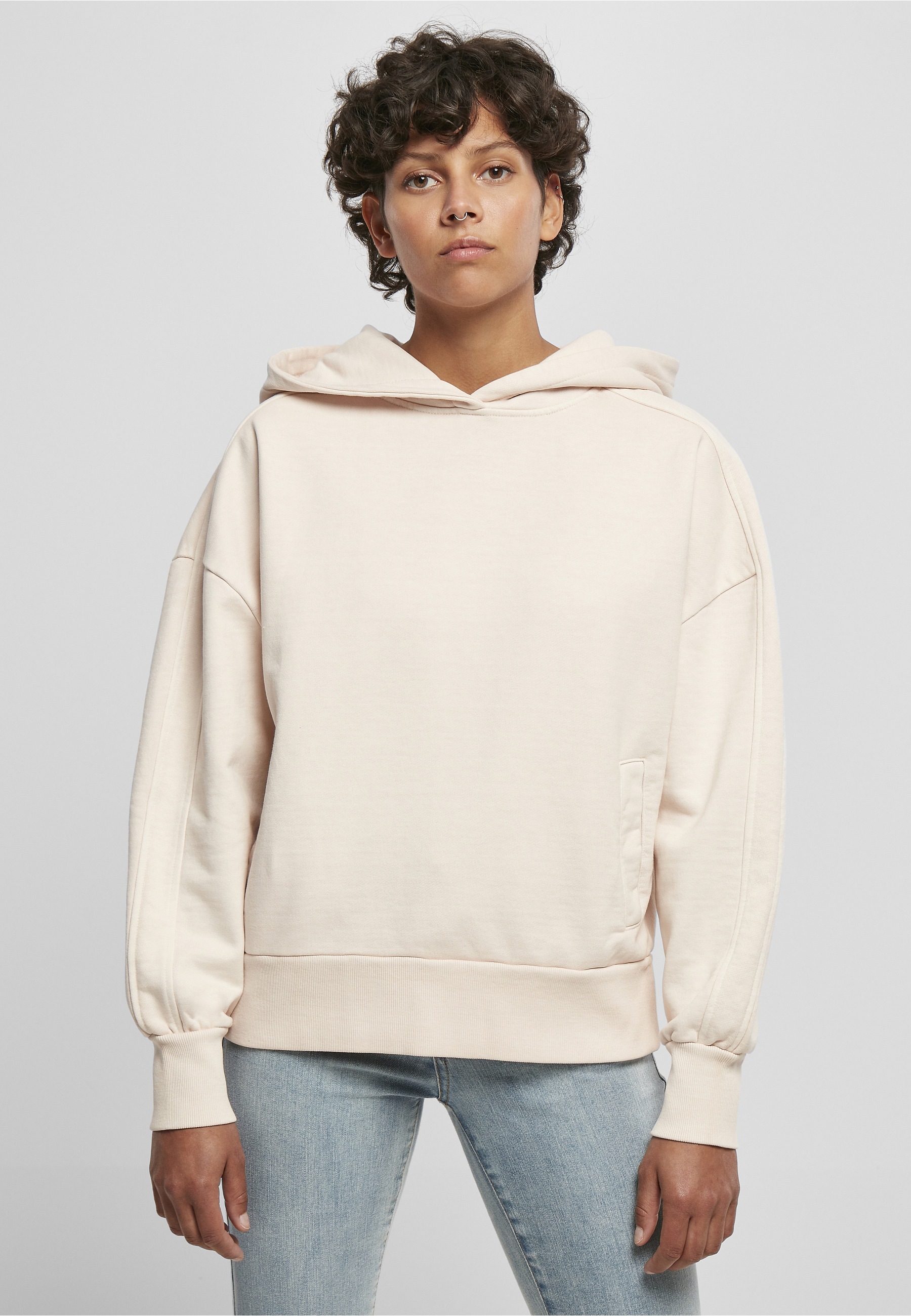 URBAN CLASSICS Rundhalspullover »Urban Classics Damen Ladies Heavy Terry Garment Dye Hoody« 1 Stk.