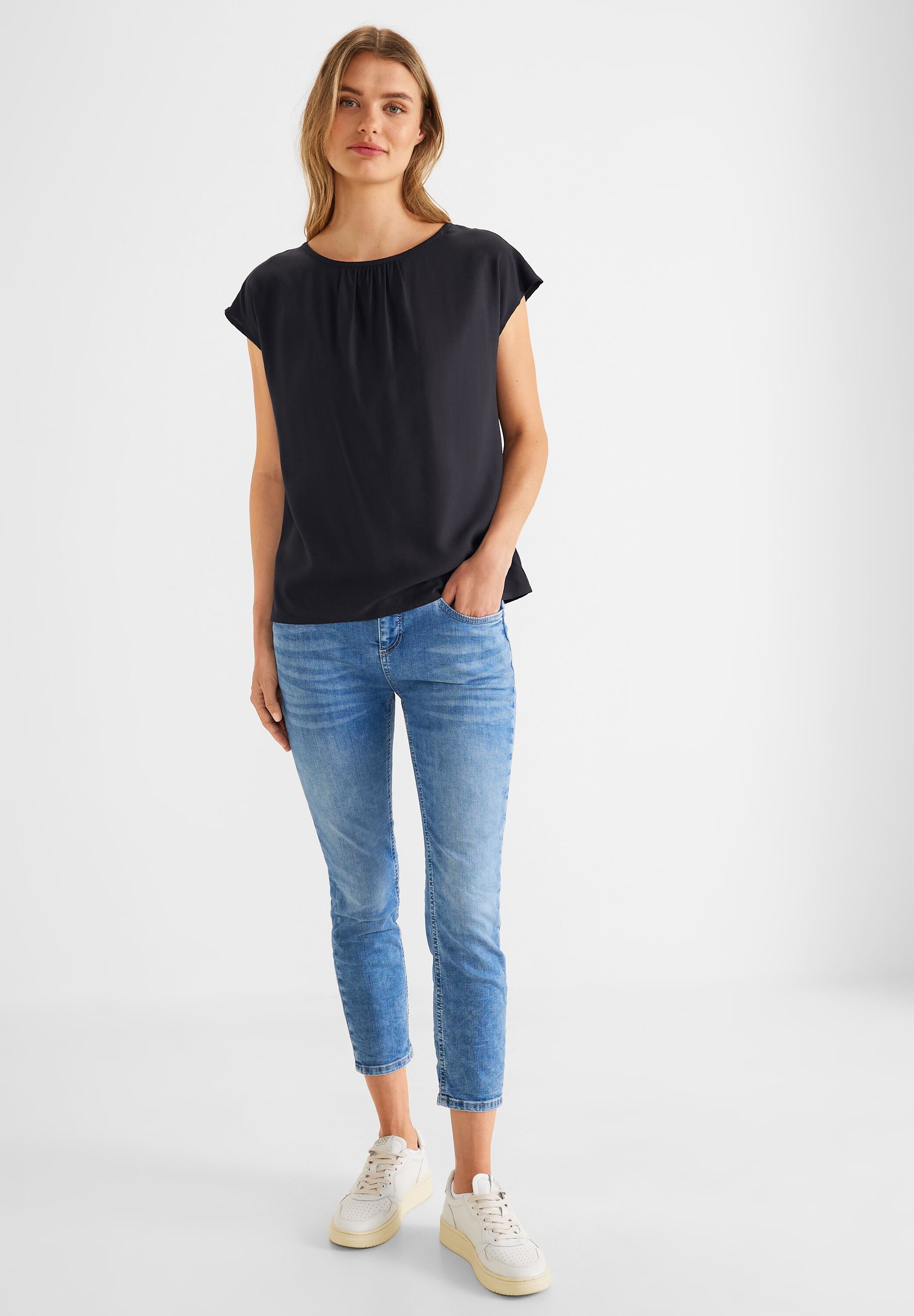 STREET ONE Shirtbluse, aus softer Viskose