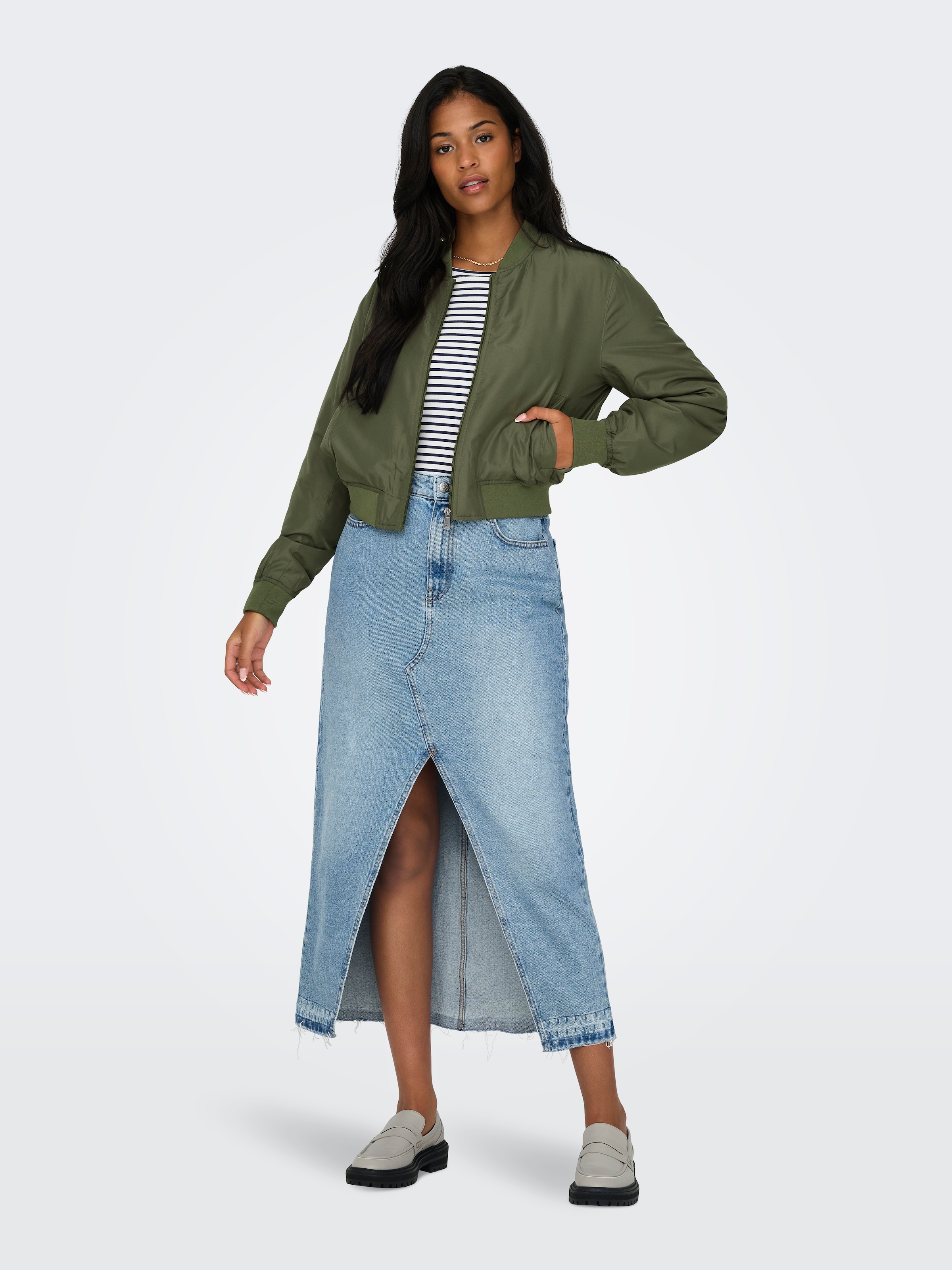 ONLY Bomberjacke »ONLALMA BOMBER OTW NOOS« mit Seitentaschen