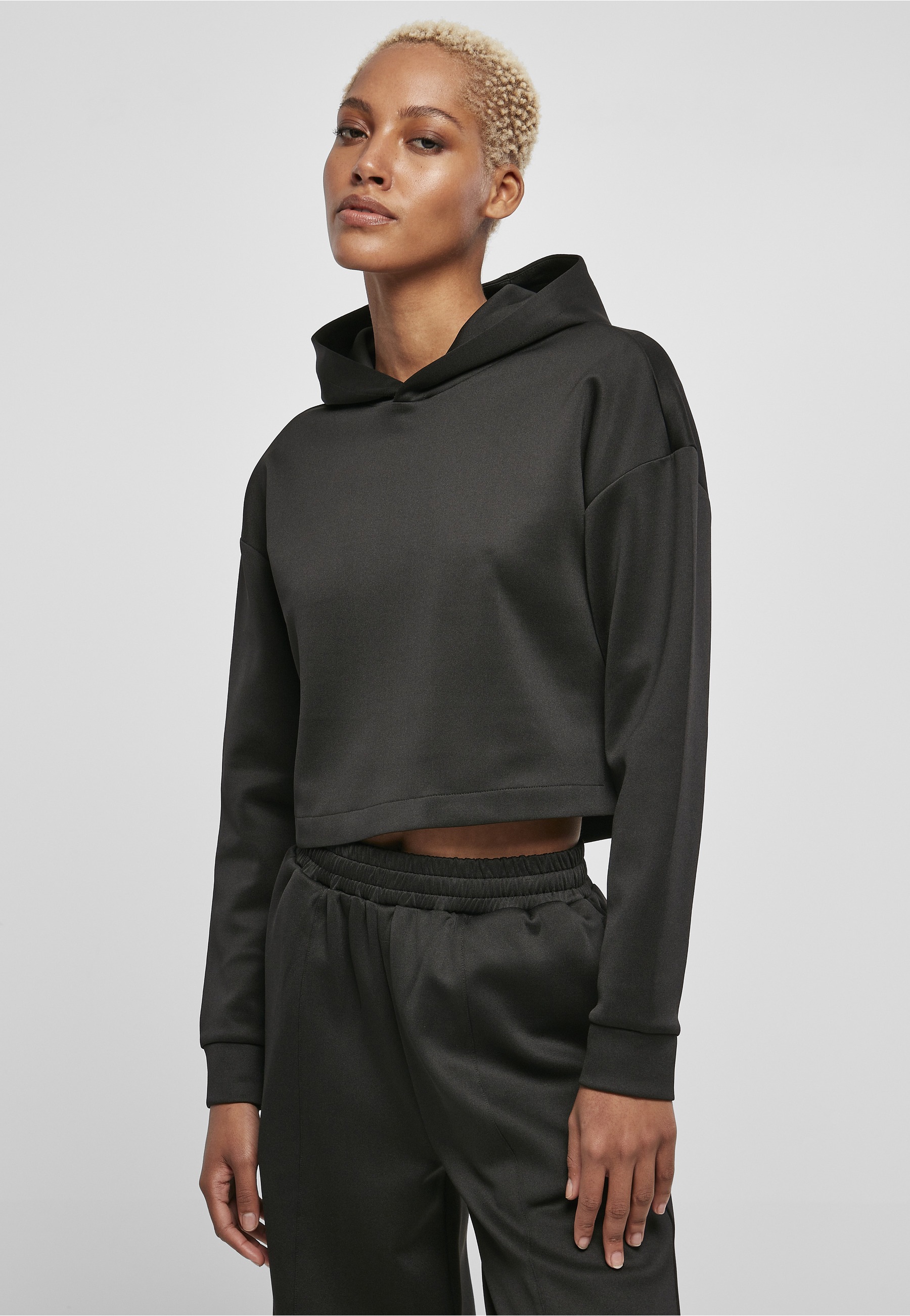 URBAN CLASSICS Hoodie »Urban Classics Damen Ladies Short Scuba Hoody«, 1 Stk.
