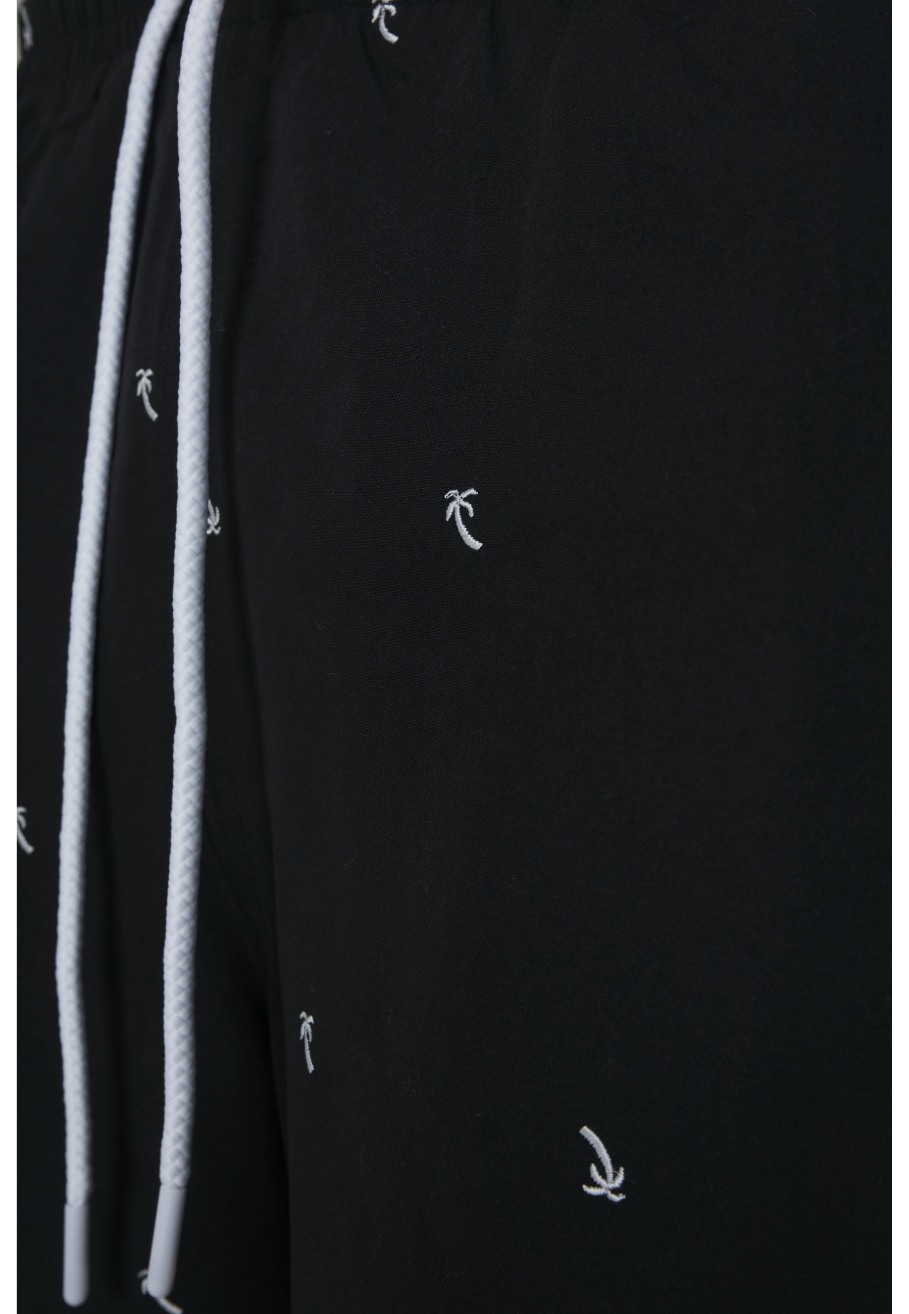 URBAN CLASSICS Badeshorts »Urban Classics Herren Embroidery Swim Shorts«